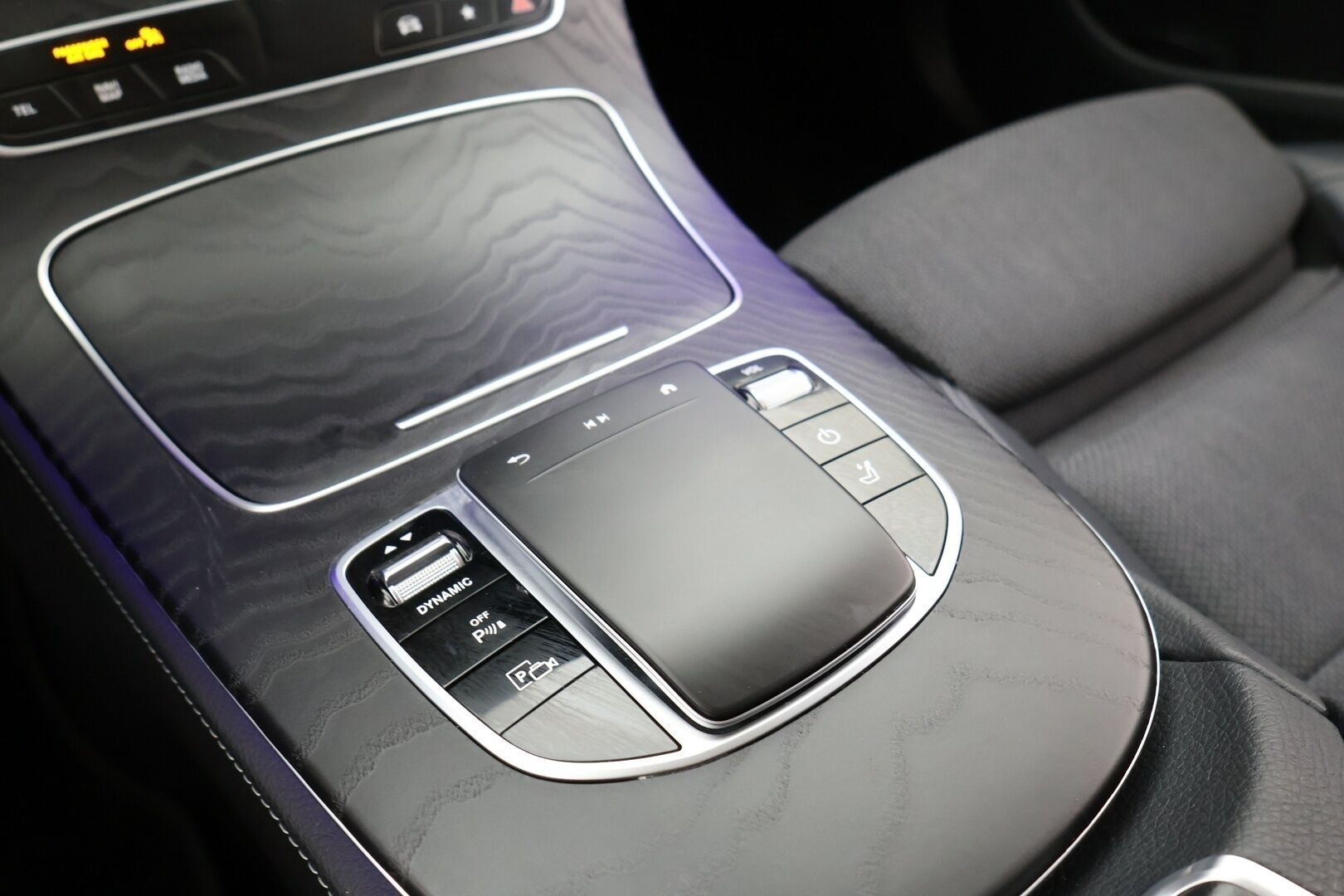 MERCEDES-BENZ E 2021 300 e T A Business Avantgarde EQ Power - | DTR+Q | Widescreen | Night-Paketti | Peruutuskamera | Puolinahat | Apple&Android | Huippusiisti! 