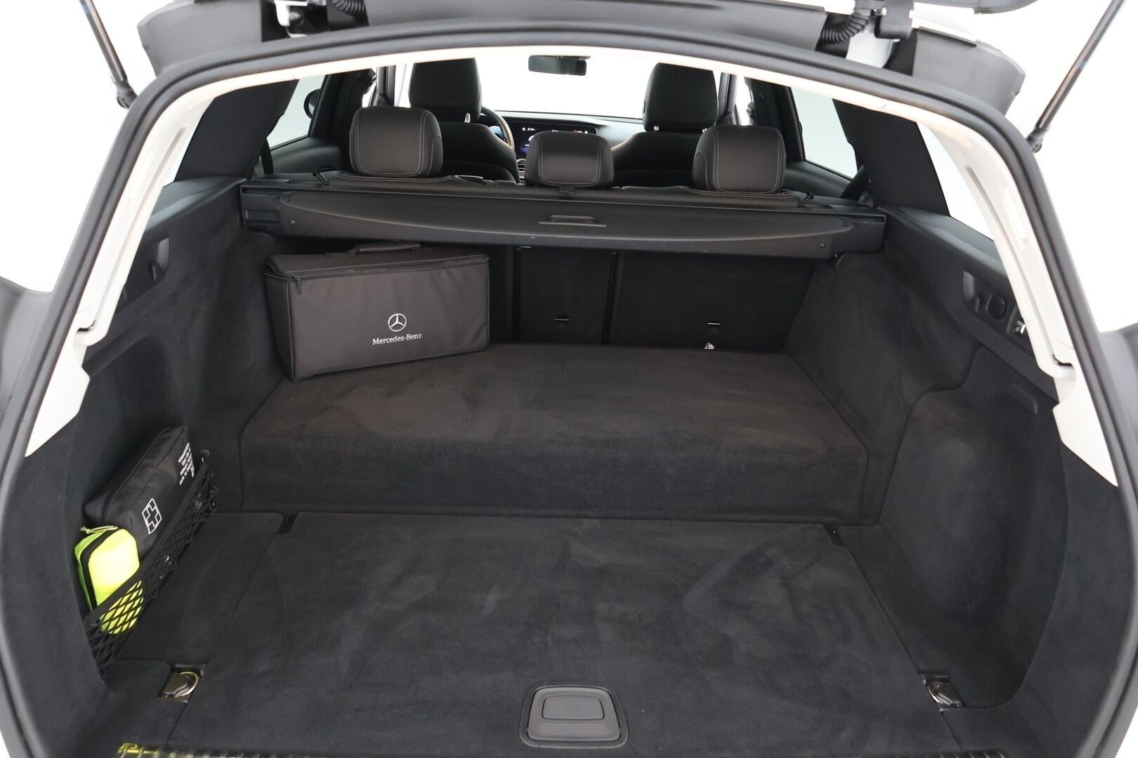 MERCEDES-BENZ E 2021 300 e T A Business Avantgarde EQ Power - | DTR+Q | Widescreen | Night-Paketti | Peruutuskamera | Puolinahat | Apple&Android | Huippusiisti! 