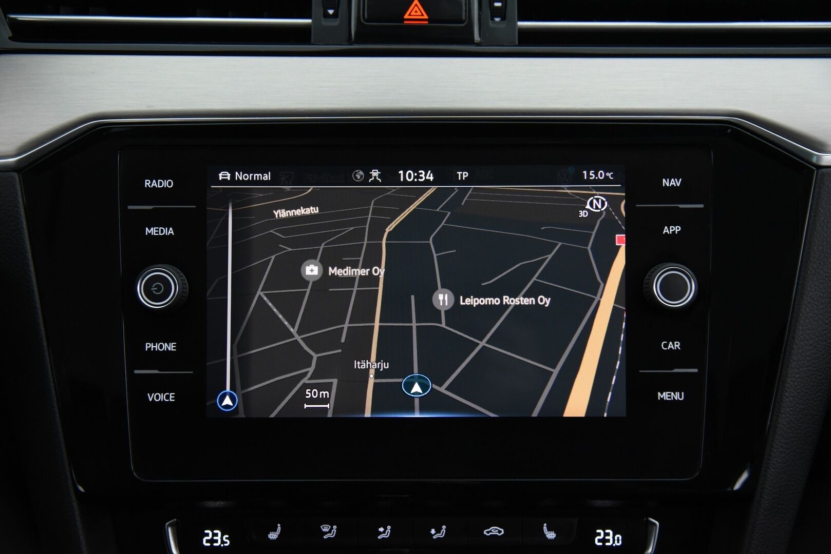 Volkswagen Passat 2020 Variant R-Line 2,0 TDI SCR 140 kW 4MOTION DSG-automaatti / Webasto / Adapt.vakkari / Koukku / Kaistanpitoavustin / P.kamera - Hihna vaihdettu 12/25 / 2x Alumiinivanteet !