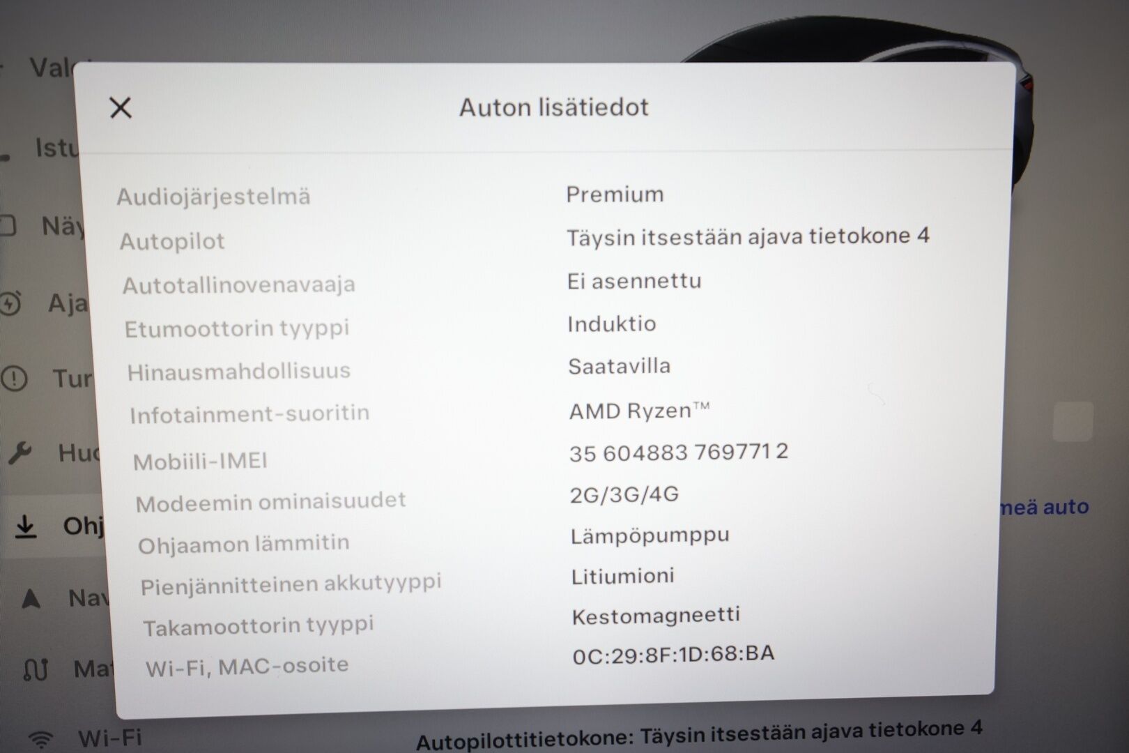 Tesla Model Y 2025 Long Range AWD **Koukku / Matrix LED / Autopilot / Lasikatto / P.kamera / Premium Audio** - 3,99 % KORKOTARJOUS TÄHÄN AUTOON - Quicksilver metalliväri / 1-om. Suomi-auto / Kahdet renkaat vanteilla
