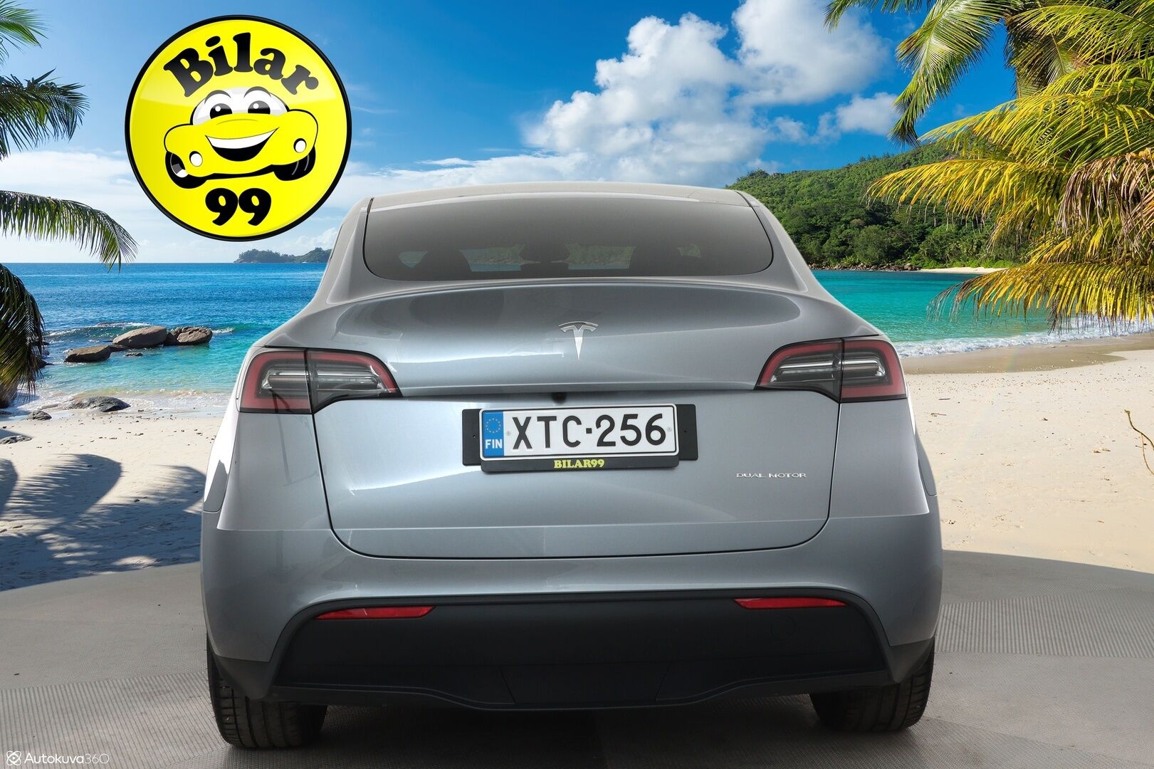 Tesla Model Y 2025 Long Range AWD **Koukku / Matrix LED / Autopilot / Lasikatto / P.kamera / Premium Audio** - 3,99 % KORKOTARJOUS TÄHÄN AUTOON - Quicksilver metalliväri / 1-om. Suomi-auto / Kahdet renkaat vanteilla