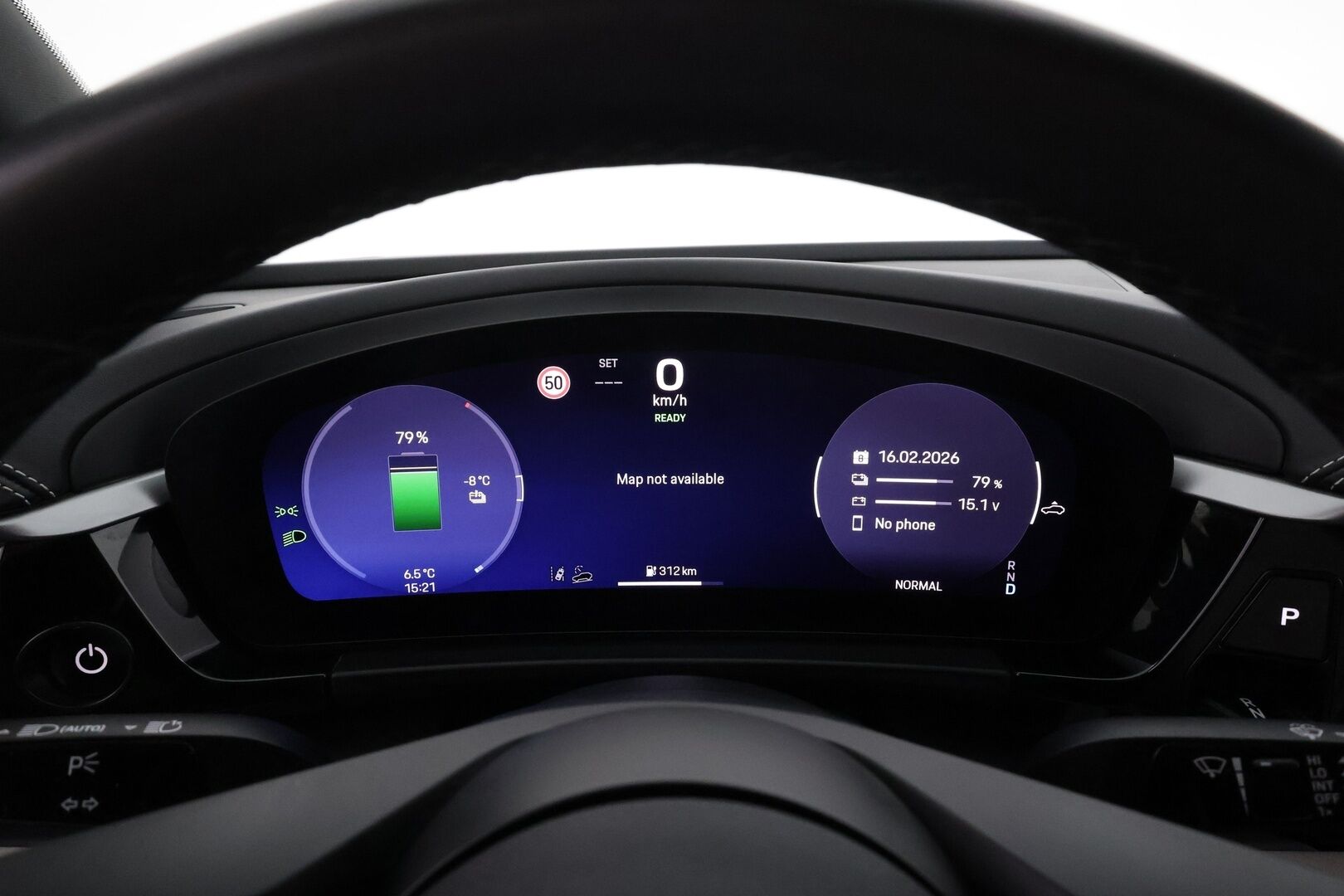 Porsche Macan 2024 4 * ACC / ILP / Bose / Koukku / PASM / Ratinlämmitin / Viihdenäyttö / Sähköpenkit / Vaaleat nahat * - 1.Om Suomi-auto / Kahdet renkaat aluvanteilla / Merkkihuollettu