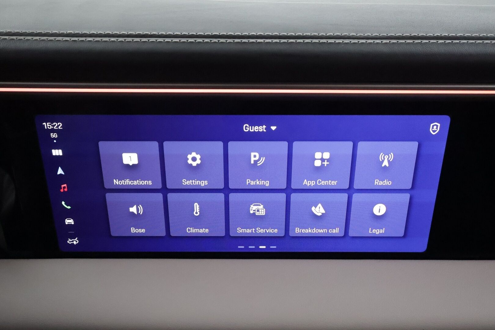 Porsche Macan 2024 4 * ACC / ILP / Bose / Koukku / PASM / Ratinlämmitin / Viihdenäyttö / Sähköpenkit / Vaaleat nahat * - 1.Om Suomi-auto / Kahdet renkaat aluvanteilla / Merkkihuollettu