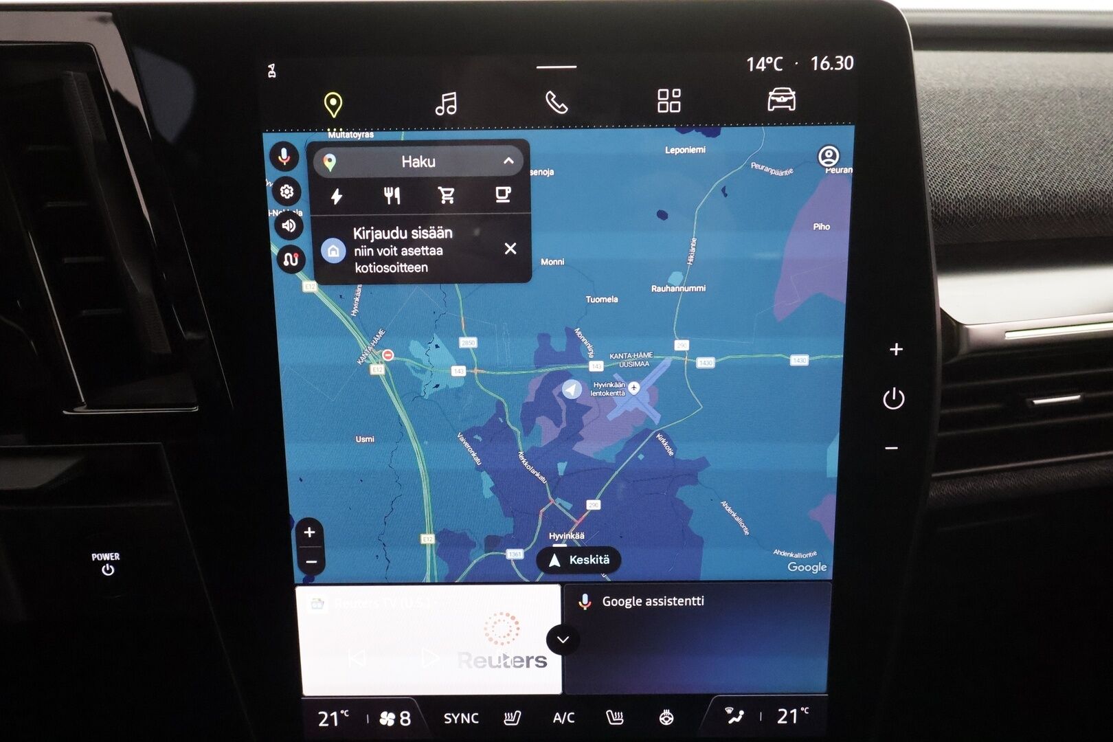 Renault Megane 2022 E-Tech electric 60kWh 220hv Techno * Koukku / ILP / Vakkari / LED / P.Kamera / Navi / Kaistavahti * - Kahdet renkaat aluvanteilla oem vanteilla / Soh. 95,7! / Siistikuntoinen