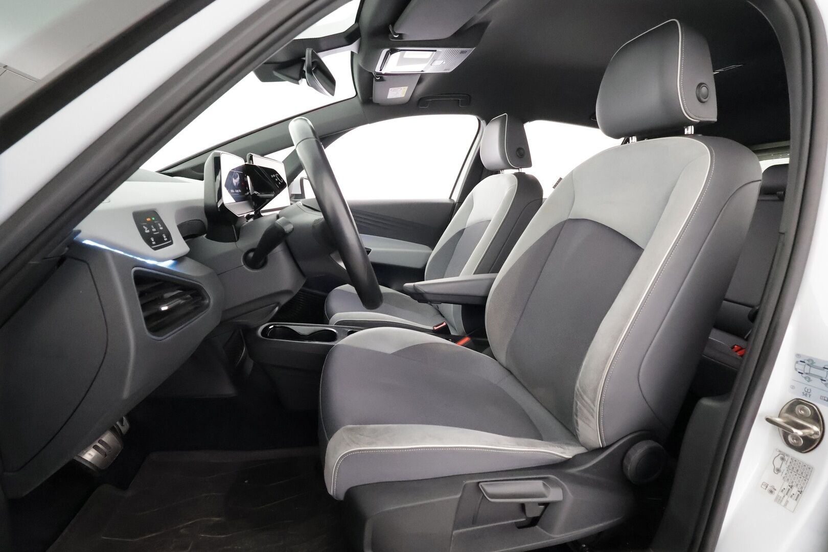 Volkswagen ID.3 2021 Pro Performance Business 150 kW, akku 58 kWh - | ACC | ILP | P.Kamera | IQ-Light LED | Ratinlämmitys | Digimittaristo | Apple&Android | Kahdet Renkaat | Merkkihuollettu |