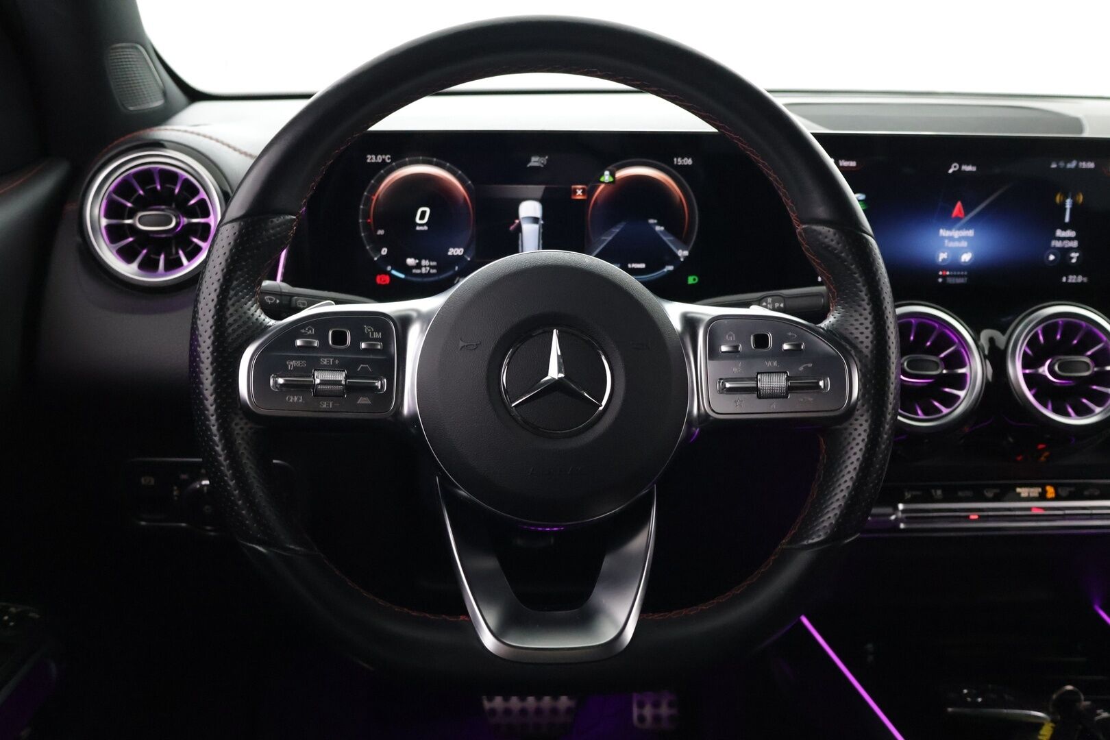 Mercedes-Benz EQB 2022 300 4MATIC AMG Line - Digimittaristo | ACC | P-Kamera | Tutkat | Ambient | BLIS | LED High Performance 