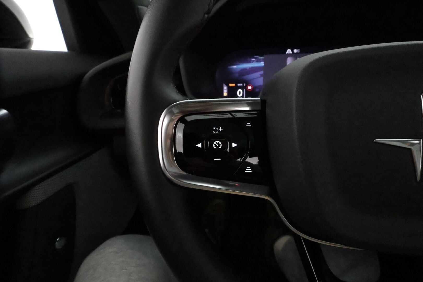 Polestar 2 2021 Performance *ACC / H&K / 360° / Muistipenkki / Pixel LED / Lasikatto / Navi / BLIS* - Merkkihuollettu