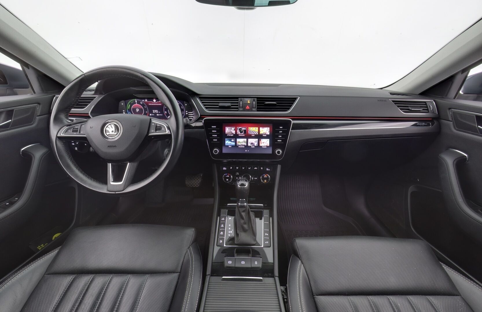 SKODA SUPERB 2020 1.4 TSI PHEV L&K *ACC / Webasto / Koukku / Keyless / Matrix-LED* - Katso tämä hinta! / L&K / Merkkihuollettu / Viimeisin huolto 102tkm / Kahdet renkaat alumiinivanteilla