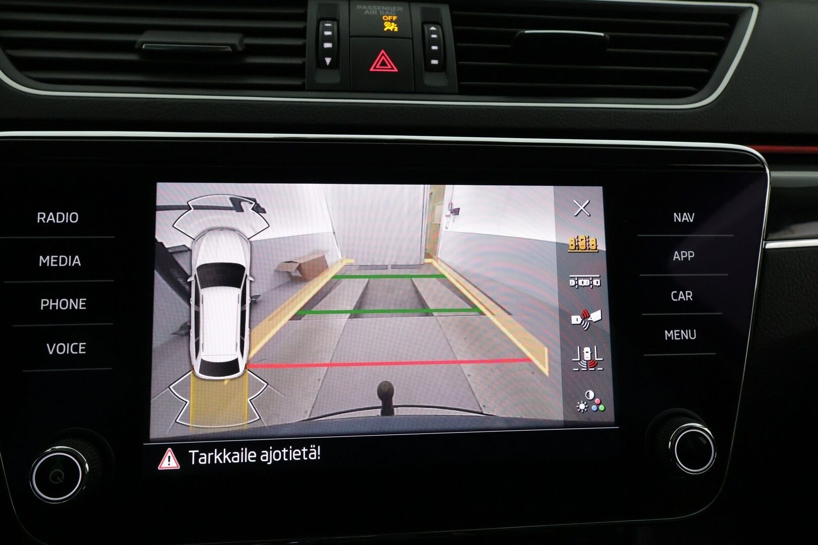 SKODA SUPERB 2020 1.4 TSI PHEV L&K *ACC / Webasto / Koukku / Keyless / Matrix-LED* - Katso tämä hinta! / L&K / Merkkihuollettu / Viimeisin huolto 102tkm / Kahdet renkaat alumiinivanteilla