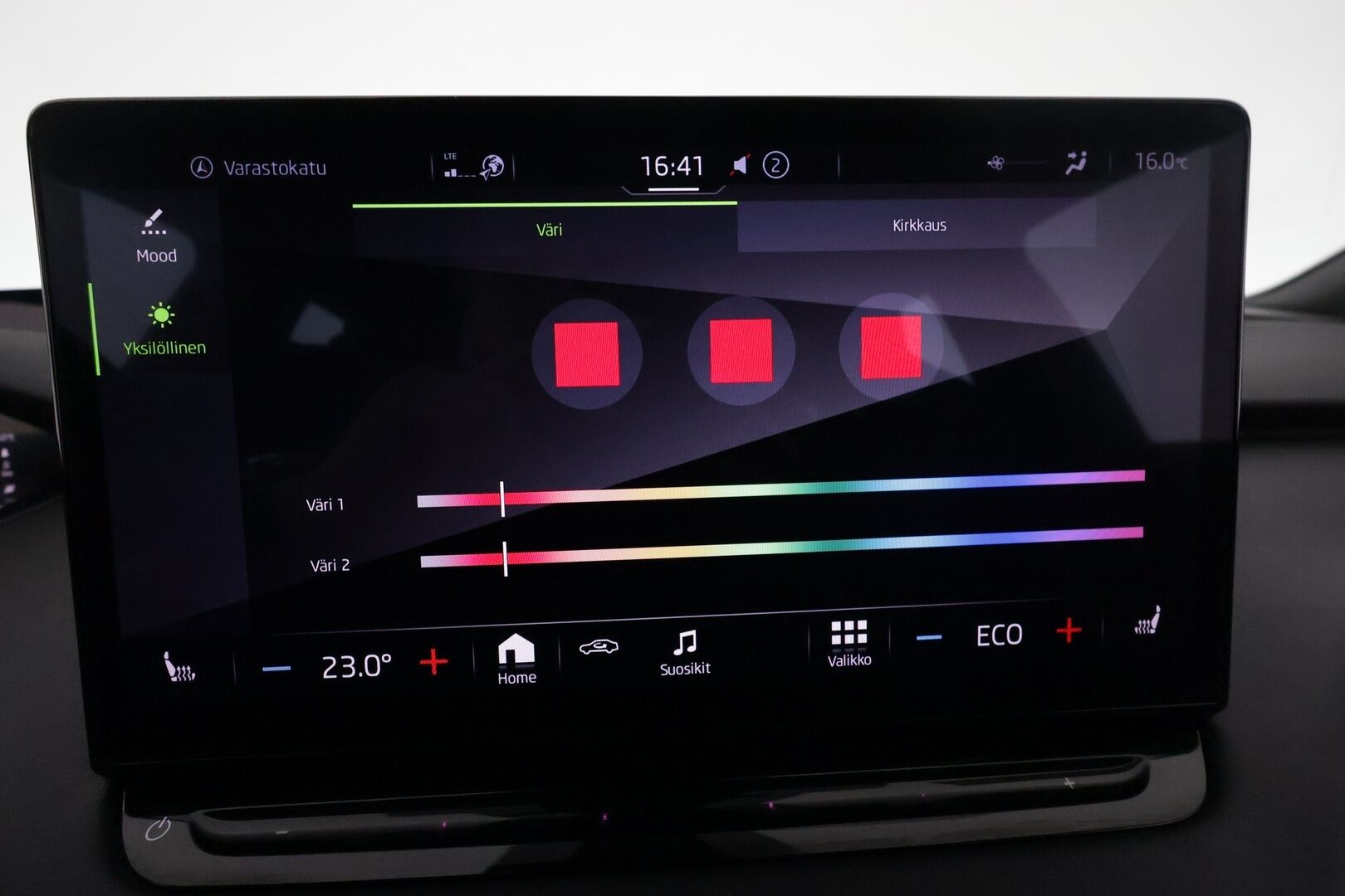 SKODA ENYAQ 2022 IV80X Sportline *HUD / Lämpöpumppu / Muistipenkki / 360° kamera / ACC / Matrix-LED / Navi / Kaistavahti* - Sportline / Kahdet Skodan vanteet / Skodalla huollettu