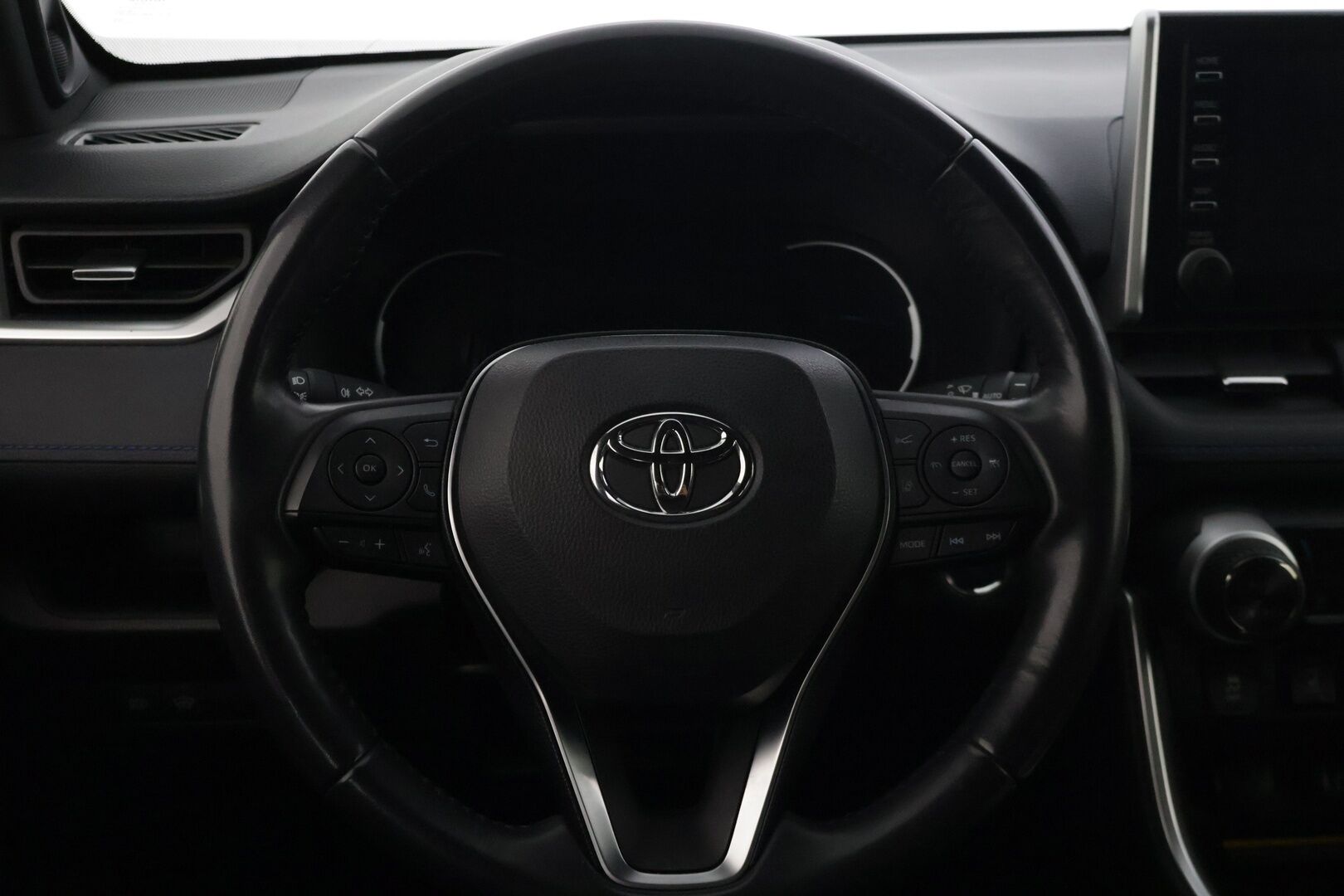 Toyota RAV4 2019 2,5 Hybrid AWD-i Style - | 2.om Suomi-auto | ACC | P. Kamera | JBL | Lohkolämmitin | Lämpöpaketti | Navi | LED | Merkkihuollettu |