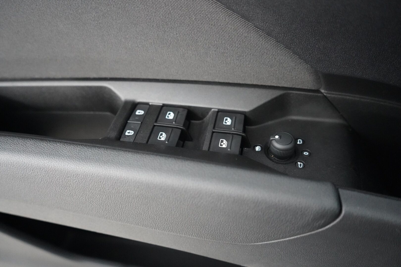 Audi Q4 e-tron 2021 40 e-tron - Sähkökoukku | LED | Digimittaristo | P-Tutkat