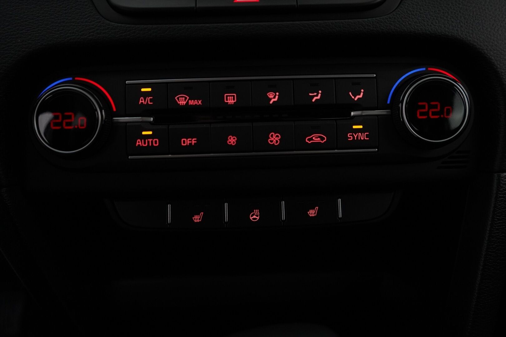 Kia XCeed 2025 1.5 T-GDI 140hv EX DCT Comfort *ACC / Kamera / Navi / Ratinlämmitin / Lohkolämmitin * - KATSO TÄYSIN POIKKEUKSELLINEN HINTA! / AJAMATON (380KM) / Suomi-auto / OEM vanteet / Talvipaketti - HULLUT AVAJAISHULINAT KORKOTARJOUS 3,29 %