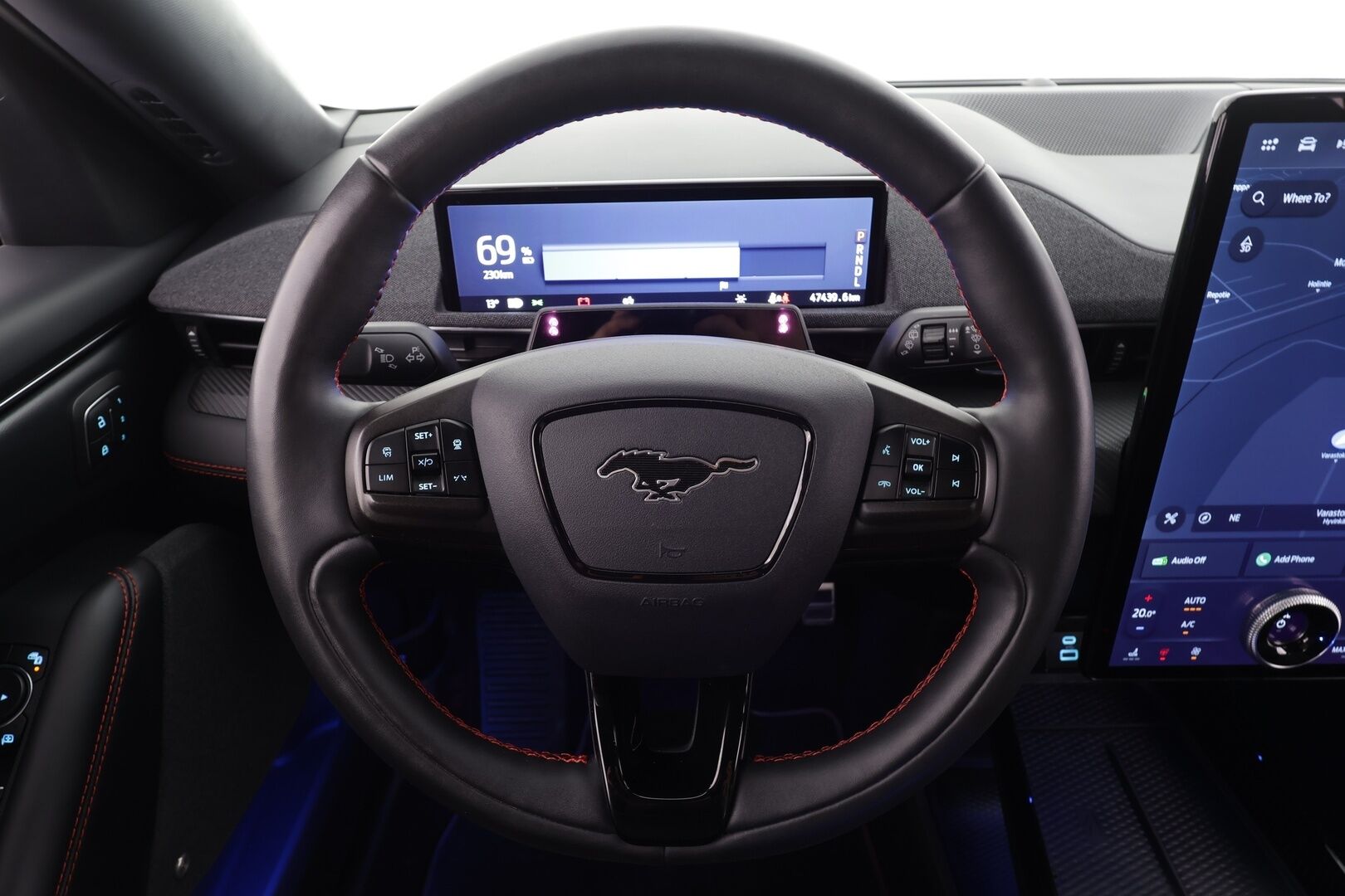 FORD MUSTANG MACH-E 2022 351hv A1 AWD * B&O / ACC / LED / 360 / Muistipenkki / Navi / Kaistavahti / Keyless * - 2x Latauskaapelit / Upea kokonaisuus / Kattavasti varusteltu!