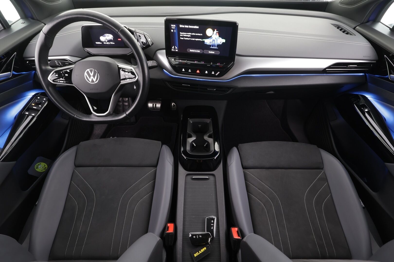 VOLKSWAGEN ID.4 2023 Pro Performance 150 kW * ACC / P.kamera / Muistipenkit hieronnalla / Koukku / Navi / LED / ILP / Keyless * - Akku kuntotarkastettu SoH 94,3% / Kahdet renkaat aluvanteilla / Merkkihuollettu - HULLUT AVAJAISHULINAT KORKOTARJOUS 3,29 %