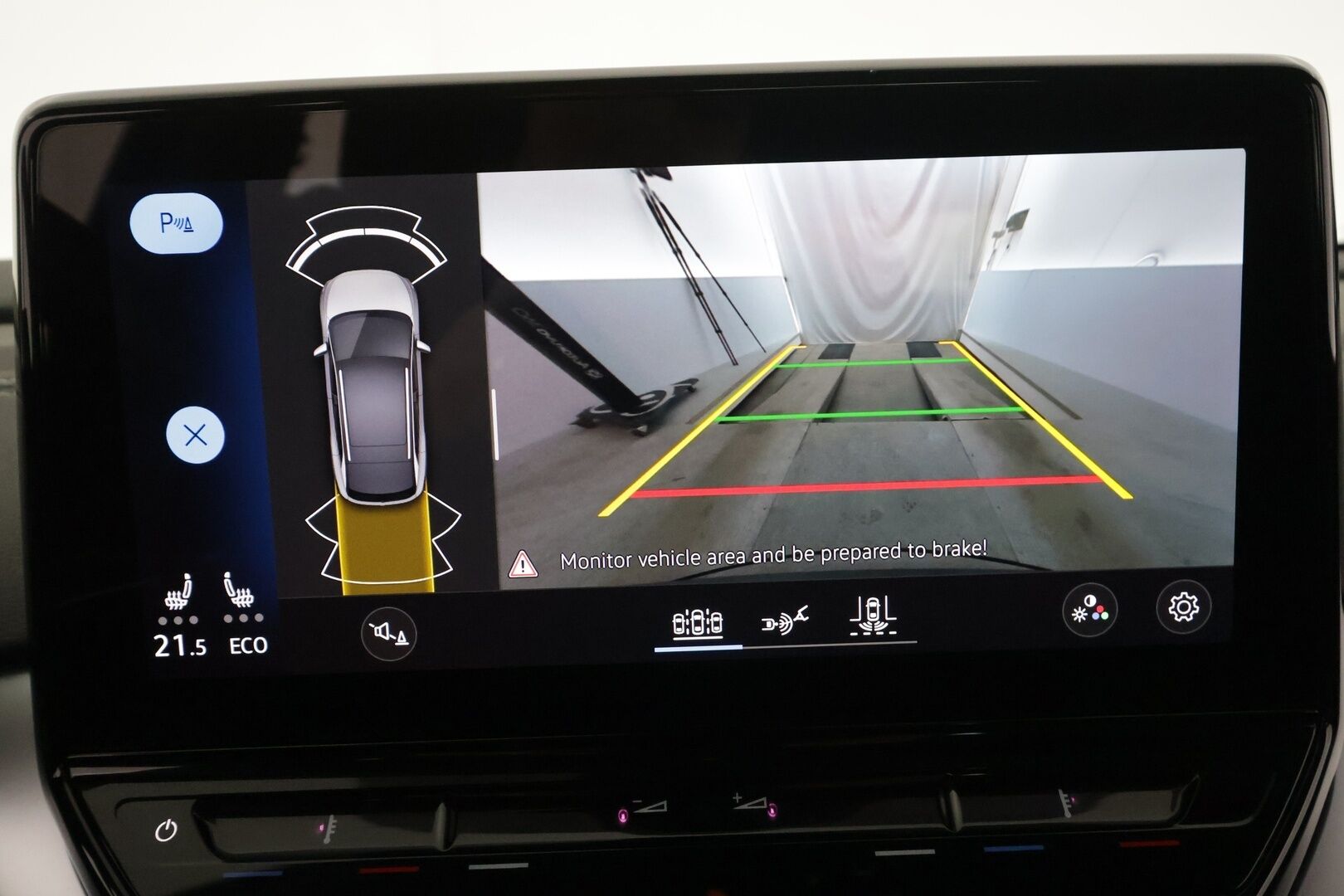 VOLKSWAGEN ID.4 2023 Pro Performance 150 kW * ACC / P.kamera / Muistipenkit hieronnalla / Koukku / Navi / LED / ILP / Keyless * - Akku kuntotarkastettu SoH 94,3% / Kahdet renkaat aluvanteilla / Merkkihuollettu - HULLUT AVAJAISHULINAT KORKOTARJOUS 3,29 %