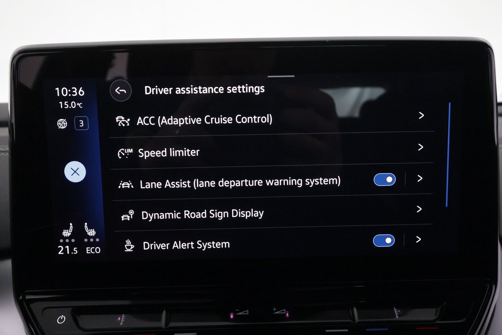 VOLKSWAGEN ID.4 2023 Pro Performance 150 kW * ACC / P.kamera / Muistipenkit hieronnalla / Koukku / Navi / LED / ILP / Keyless * - Akku kuntotarkastettu SoH 94,3% / Kahdet renkaat aluvanteilla / Merkkihuollettu - HULLUT AVAJAISHULINAT KORKOTARJOUS 3,29 %