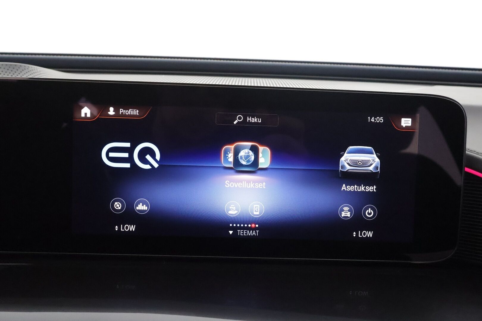 MERCEDES-BENZ EQC 2023 400 * Distronic+ / HUD / P.kamera / Midline / Lasikattoluukku / Koukku / Multibeam / Widescreen / Keyless / Navi * - Akku kuntotarkastettu SoH 95,4% / Kahdet renkaat aluvanteilla / Merkkihuollettu - HULLUT AVAJAISHULINAT KORKOTARJOUS 3,29 %