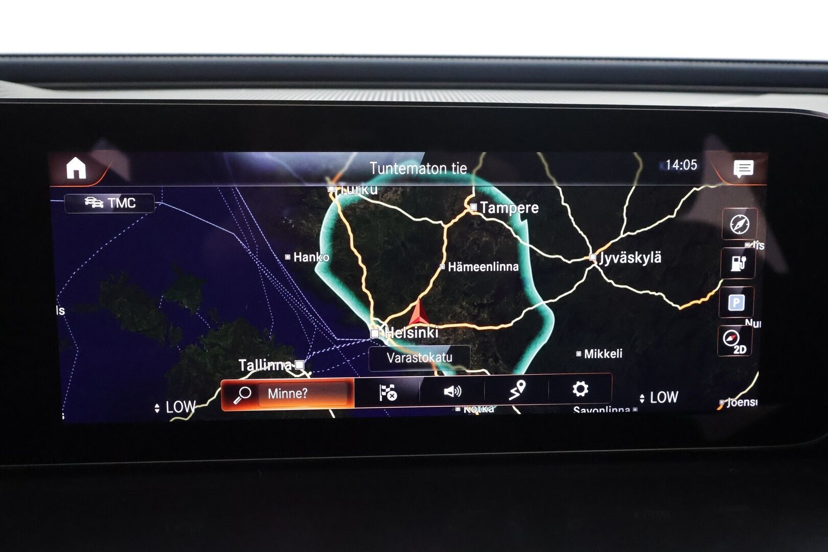 MERCEDES-BENZ EQC 2023 400 * Distronic+ / HUD / P.kamera / Midline / Lasikattoluukku / Koukku / Multibeam / Widescreen / Keyless / Navi * - Akku kuntotarkastettu SoH 95,4% / Kahdet renkaat aluvanteilla / Merkkihuollettu