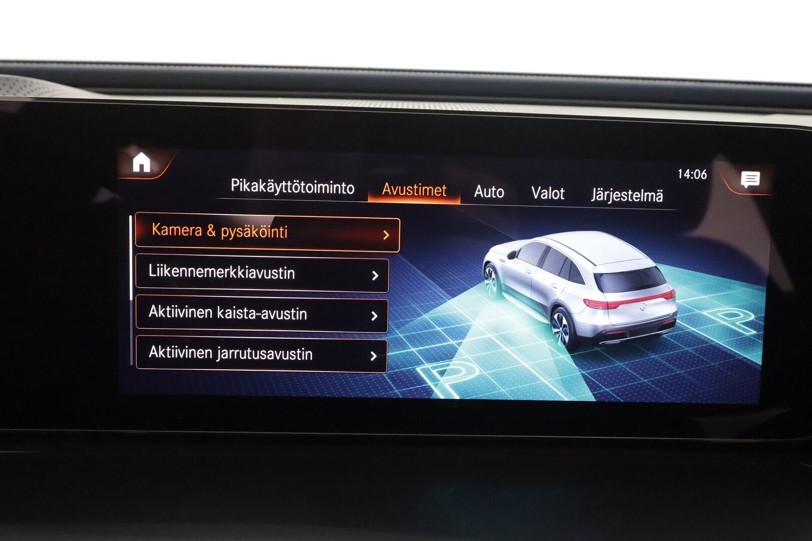 MERCEDES-BENZ EQC 2023 400 * Distronic+ / HUD / P.kamera / Midline / Lasikattoluukku / Koukku / Multibeam / Widescreen / Keyless / Navi * - Akku kuntotarkastettu SoH 95,4% / Kahdet renkaat aluvanteilla / Merkkihuollettu - HULLUT AVAJAISHULINAT KORKOTARJOUS 3,29 %