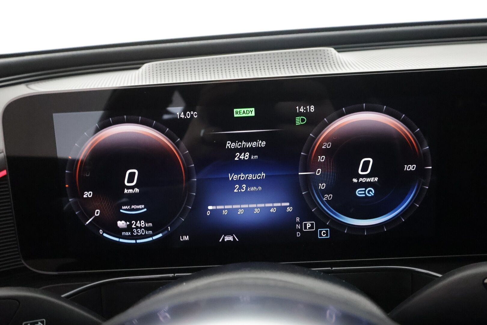 MERCEDES-BENZ EQC 2022 400 4Matic Edition AMG ** Distronic / Kattoluukku / HUD / Nahat / 360 / Vetokoukku ** 