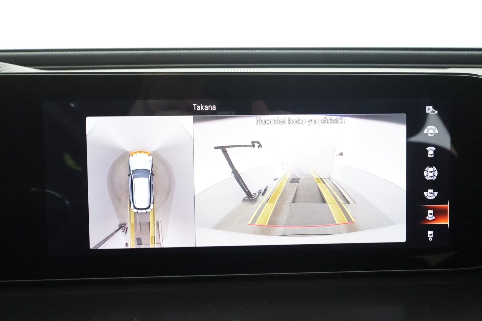 MERCEDES-BENZ EQC 2022 400 4Matic Edition AMG ** Distronic / Kattoluukku / HUD / Nahat / 360 / Vetokoukku ** 