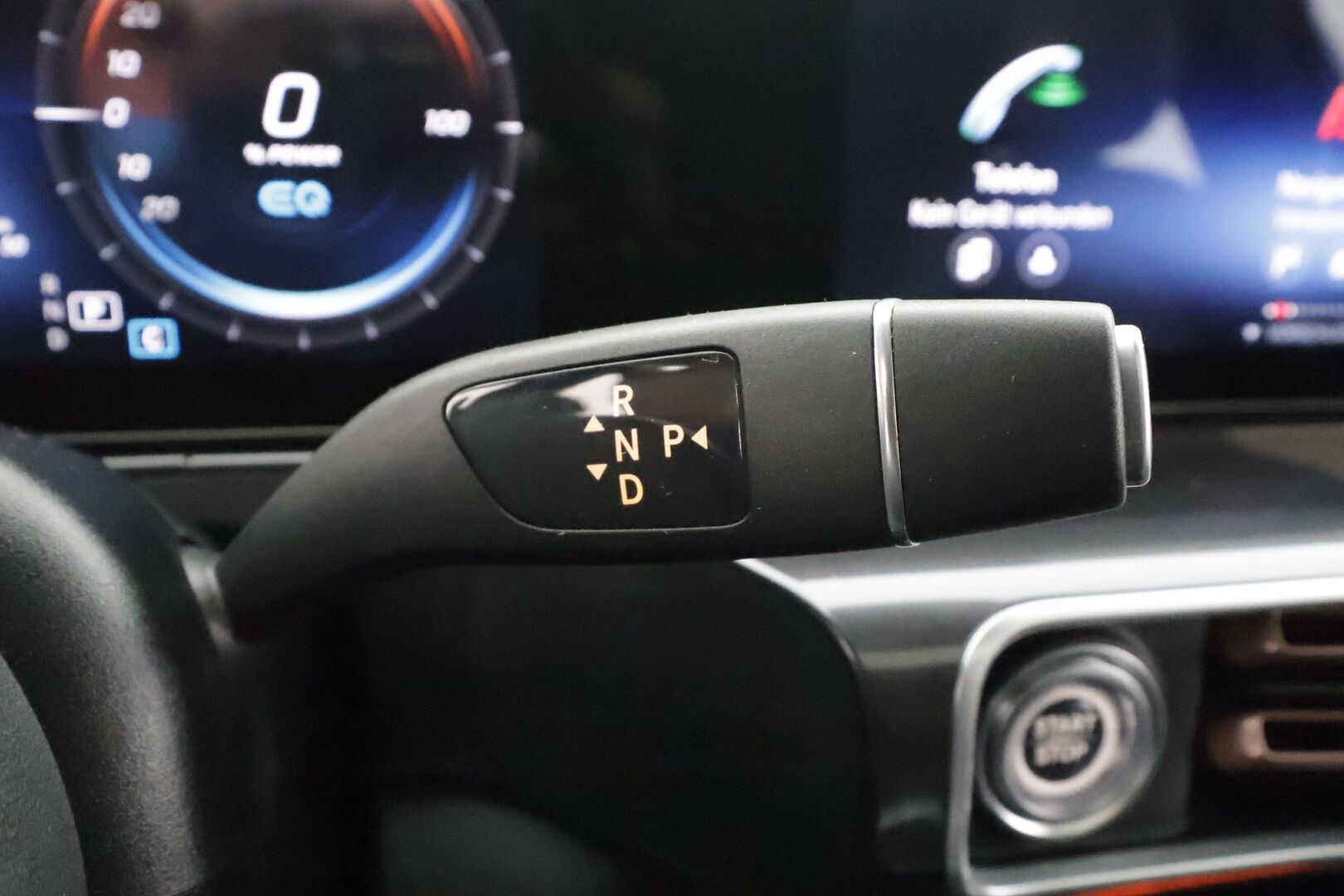 MERCEDES-BENZ EQC 2022 400 4Matic Edition AMG ** Distronic / Kattoluukku / HUD / Nahat / 360 / Vetokoukku ** 