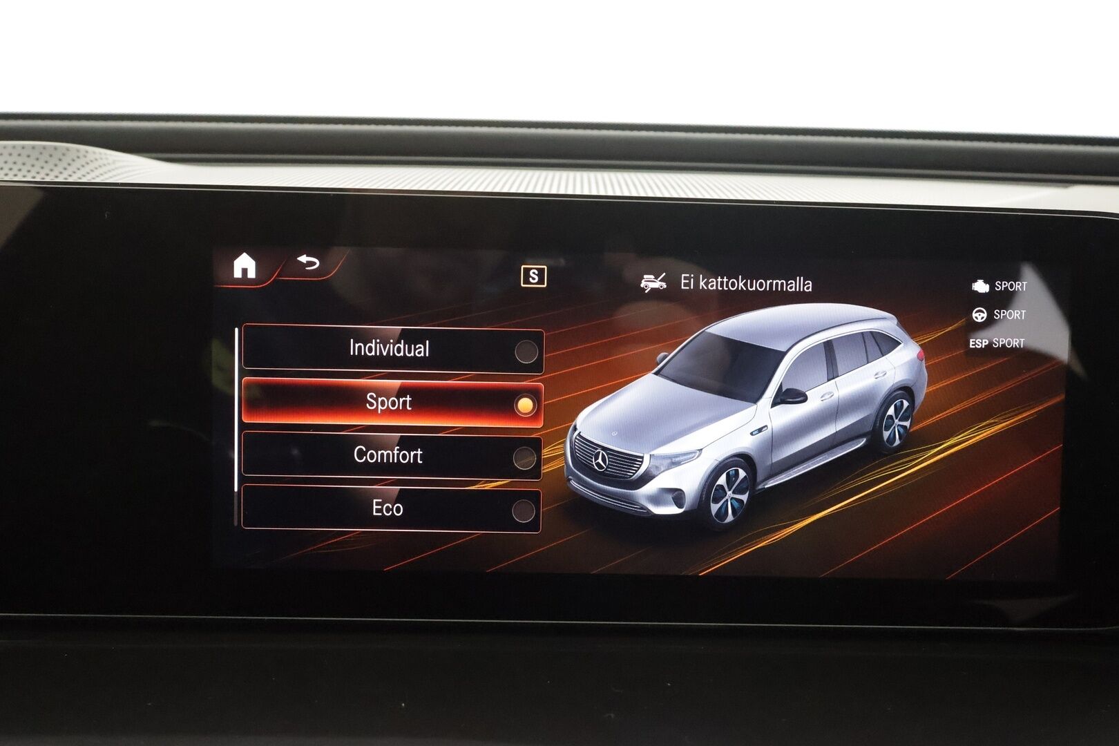 MERCEDES-BENZ EQC 2022 400 4Matic Edition AMG ** Distronic / Kattoluukku / HUD / Nahat / 360 / Vetokoukku ** 