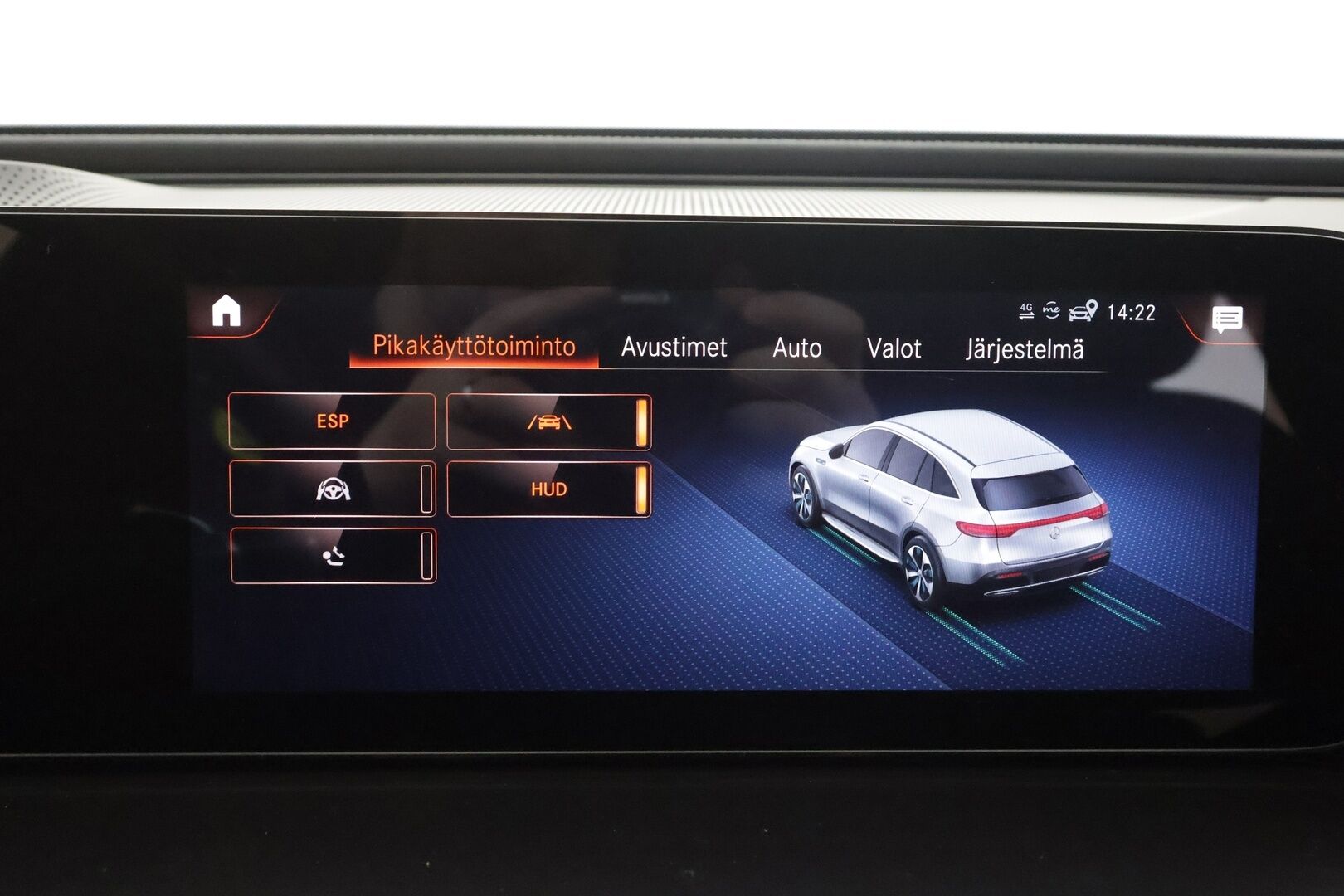 MERCEDES-BENZ EQC 2022 400 4Matic Edition AMG ** Distronic / Kattoluukku / HUD / Nahat / 360 / Vetokoukku ** 