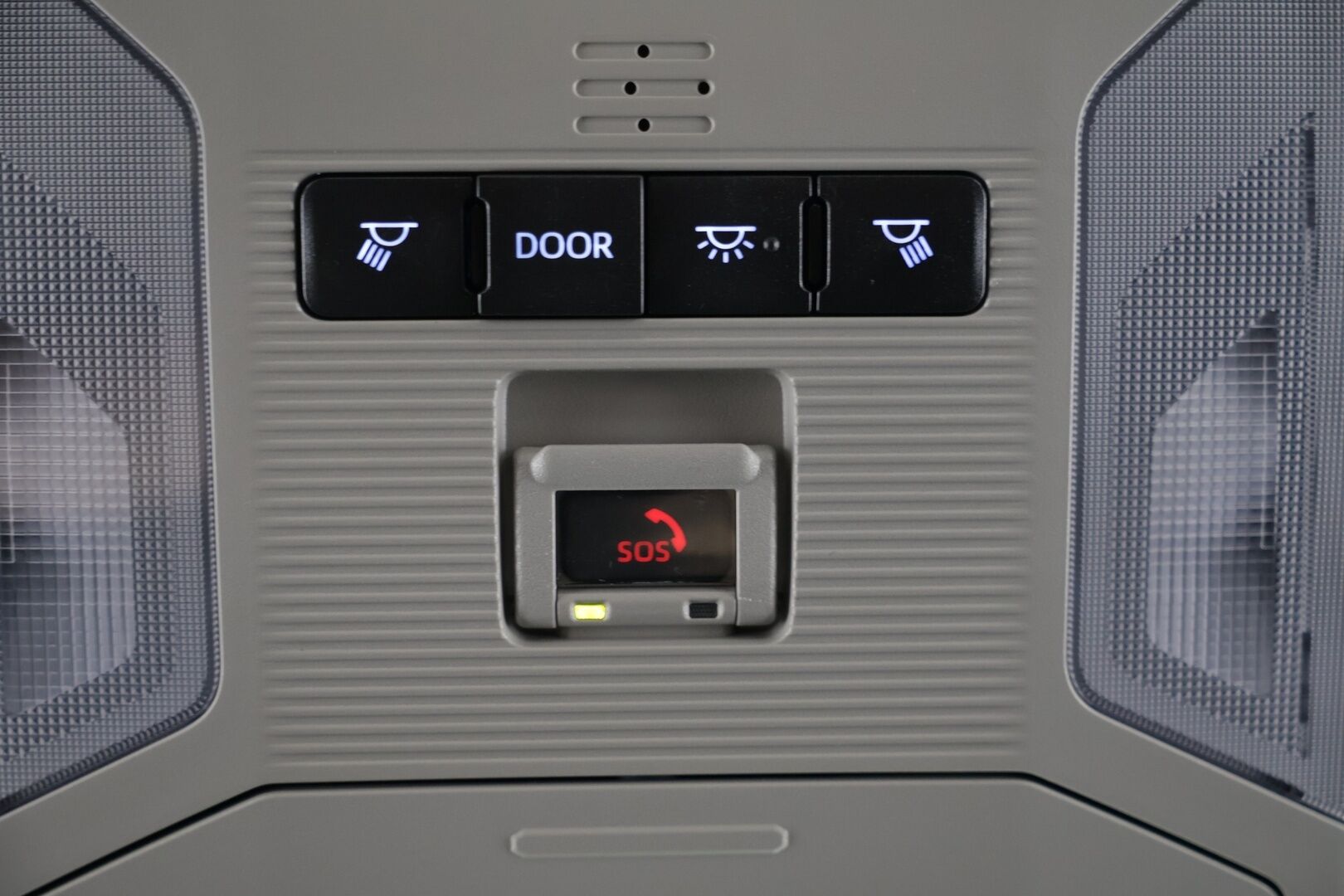 TOYOTA RAV4 2022 2.5 Hybrid AWD-i Active ** ACC / P.Kamera / Lämmitettävä tuulilasi / 2x vanteet * - HULLUT AVAJAISHULINAT KORKOTARJOUS 3,29 %