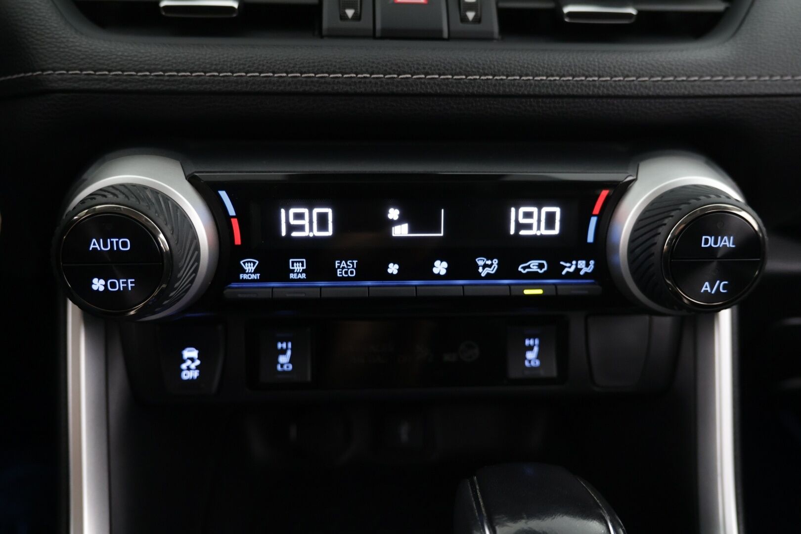 TOYOTA RAV4 2022 2.5 Hybrid AWD-i Active - ACC | P.Kamera | Lämmitettävä tuulilasi | 2x vanteet 
