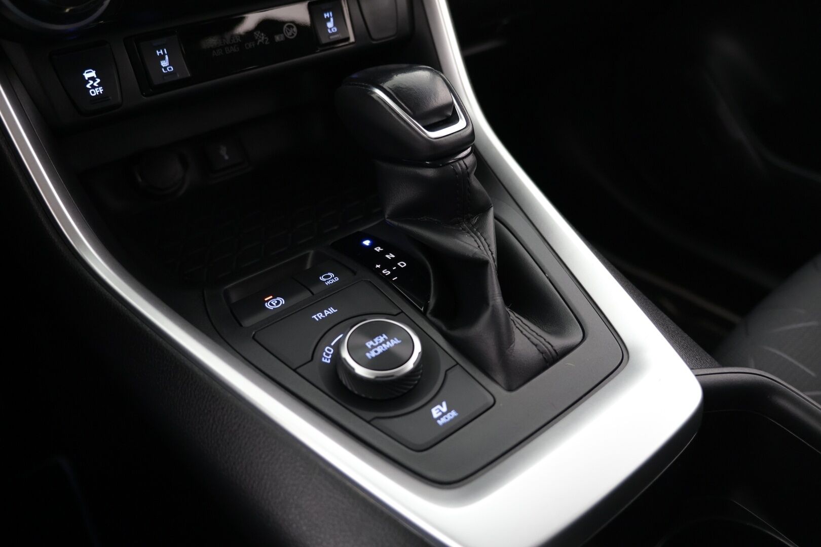 TOYOTA RAV4 2022 2.5 Hybrid AWD-i Active - ACC | P.Kamera | Lämmitettävä tuulilasi | 2x vanteet 