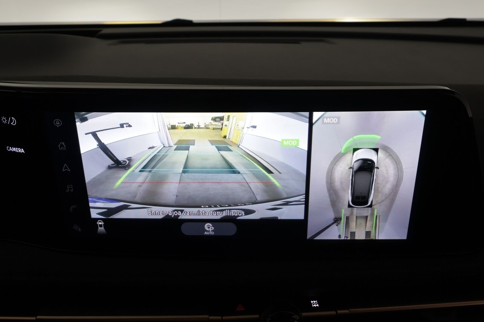 NISSAN ARIYA 2023 87kWh Evolve 2WD 22kw charger * Lämpöpumppu / Bose Audio / Adapt.Vakkari / Panoraama / HUD / Muistipenkit / LED - Merkkihuollot / Akku kuntotarkastettu SoH 98,9% / 2x Latauskaapelit / Kahdet renkaat aluvanteilla / Supervarusteet! - HULLUT AVAJAISHULINAT KORKOTARJOUS 3,29 %