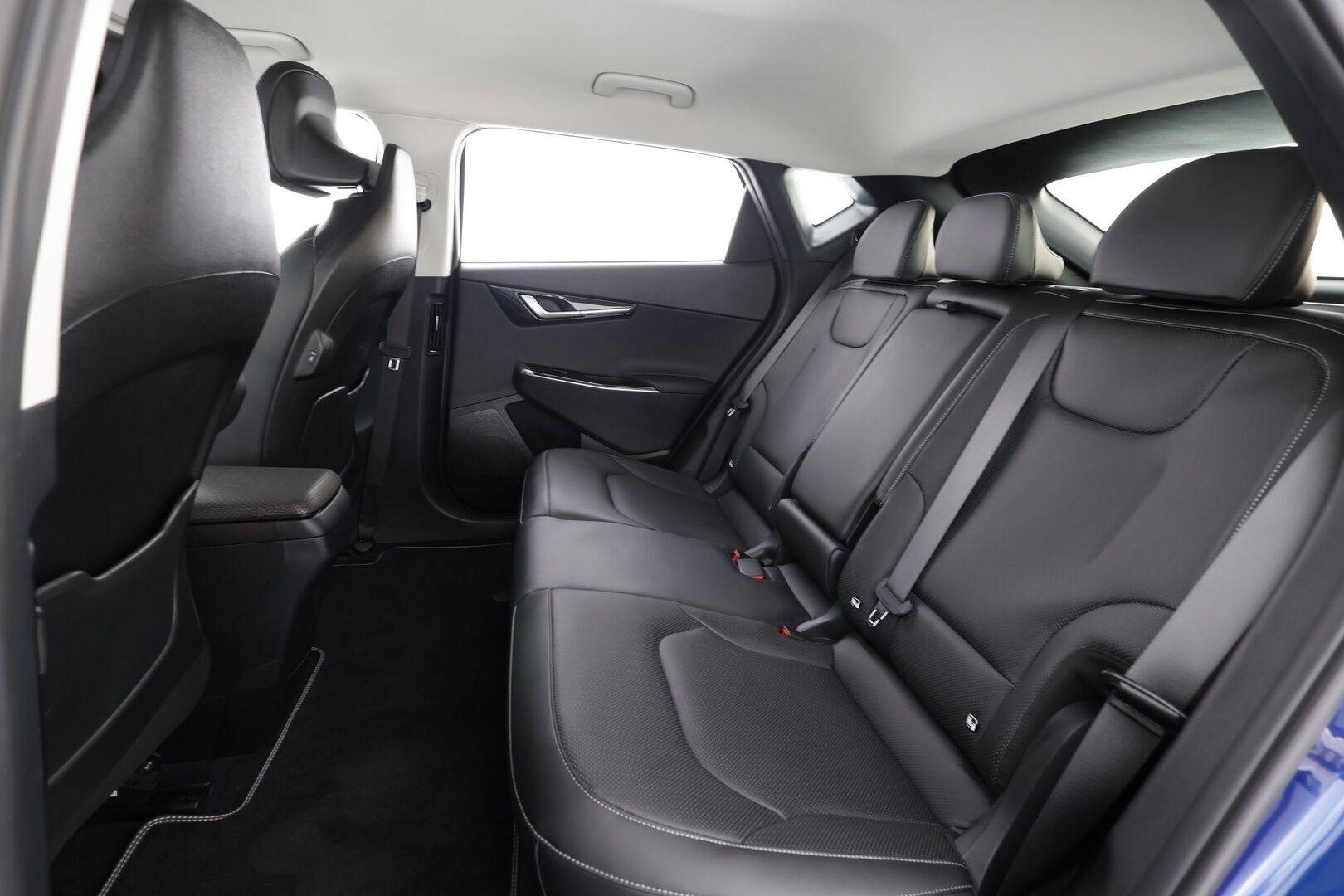 KIA EV6 2023 RWD 77.4 kWh * ACC / P.kamera / ILP / Navi / LED / Nahat / Keyless / Sähköluukku * - Merkkihuollettu