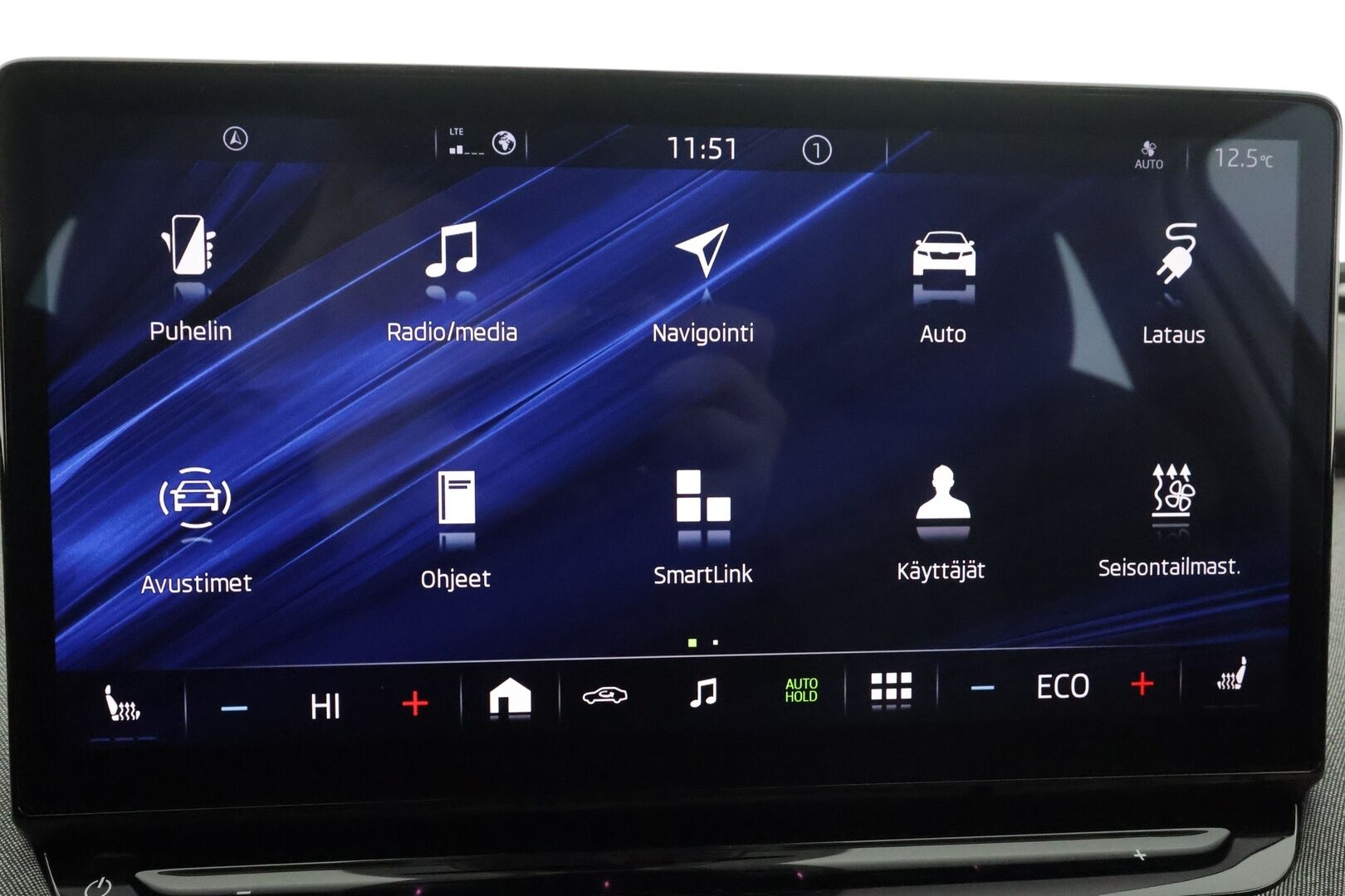 SKODA ENYAQ 2022 80iV / ACC / ILP / P.kamera / Keyless / Apple&Android / Digimittaristo / LED /  3-alueinen ilmastointi * - Merkkihuollettu /  Kahdet Renkaat