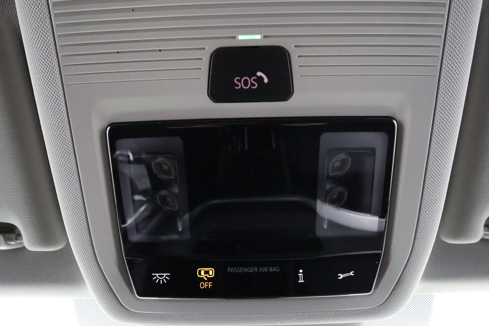 SKODA ENYAQ 2022 80iV / ACC / ILP / P.kamera / Keyless / Apple&Android / Digimittaristo / LED /  3-alueinen ilmastointi * - Merkkihuollettu /  Kahdet Renkaat