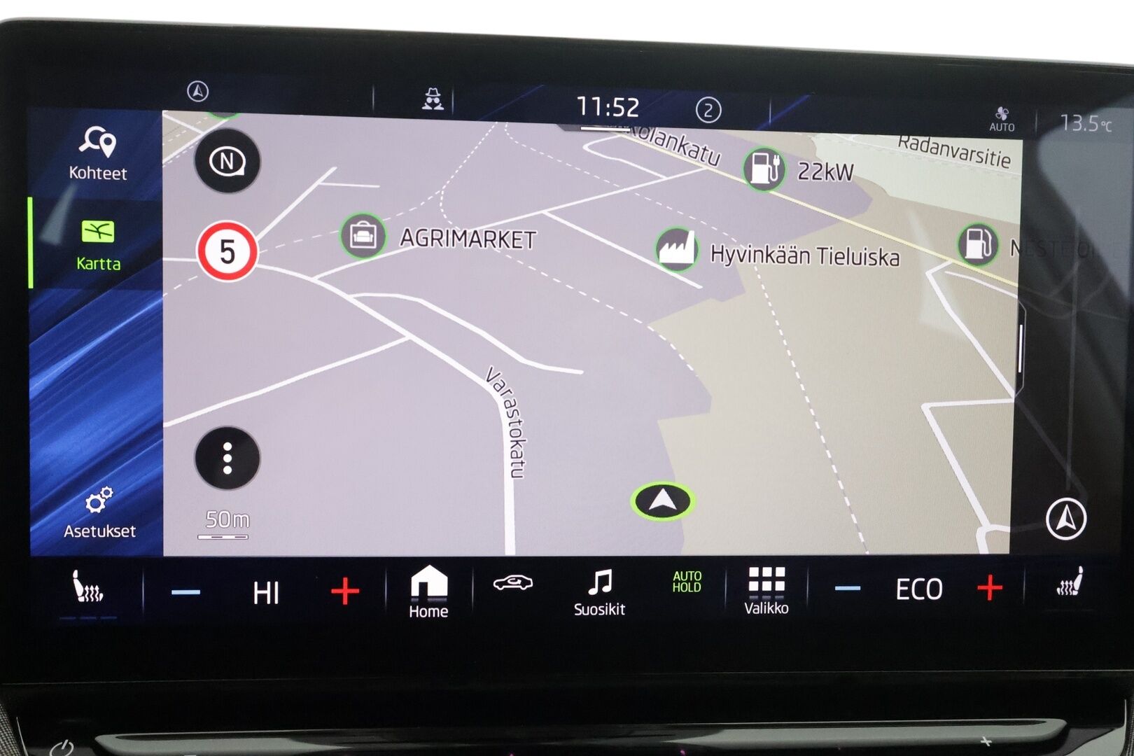 SKODA ENYAQ 2022 80iV / ACC / ILP / P.kamera / Keyless / Apple&Android / Digimittaristo / LED /  3-alueinen ilmastointi * - Merkkihuollettu /  Kahdet Renkaat