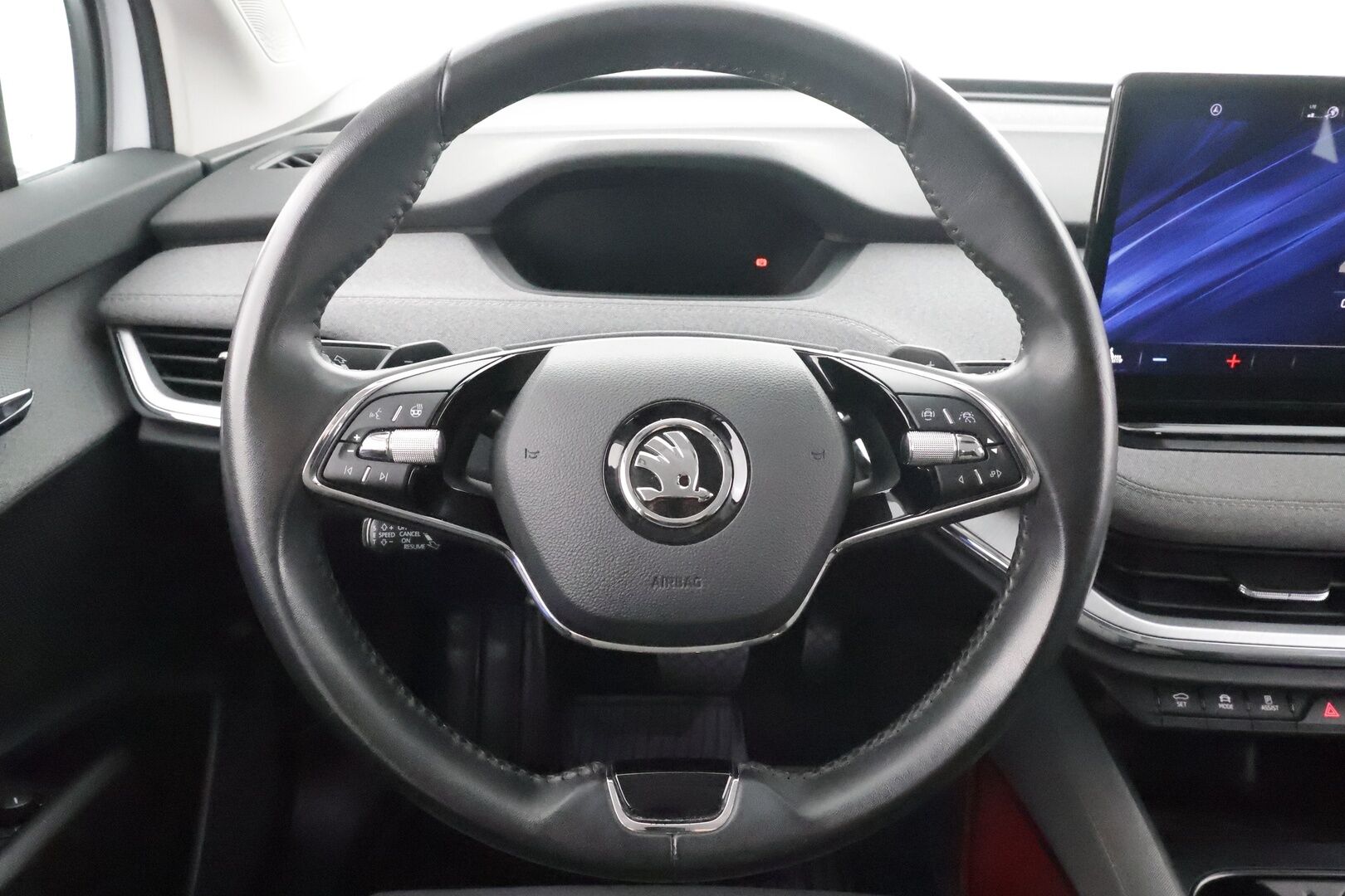 SKODA ENYAQ 2022 80iV / ACC / ILP / P.kamera / Keyless / Apple&Android / Digimittaristo / LED /  3-alueinen ilmastointi * - Merkkihuollettu /  Kahdet Renkaat