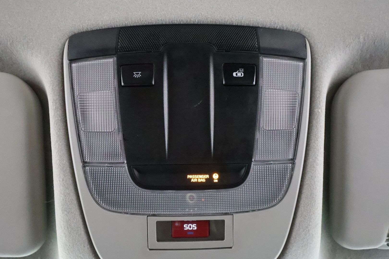 KIA NIRO 2023 Vision * ACC / P.kamera / ILP / Koukku / Navi / LED / Sähköpenkki / Keyless * - Kahdet renkaat aluvanteilla / Merkkihuollettu