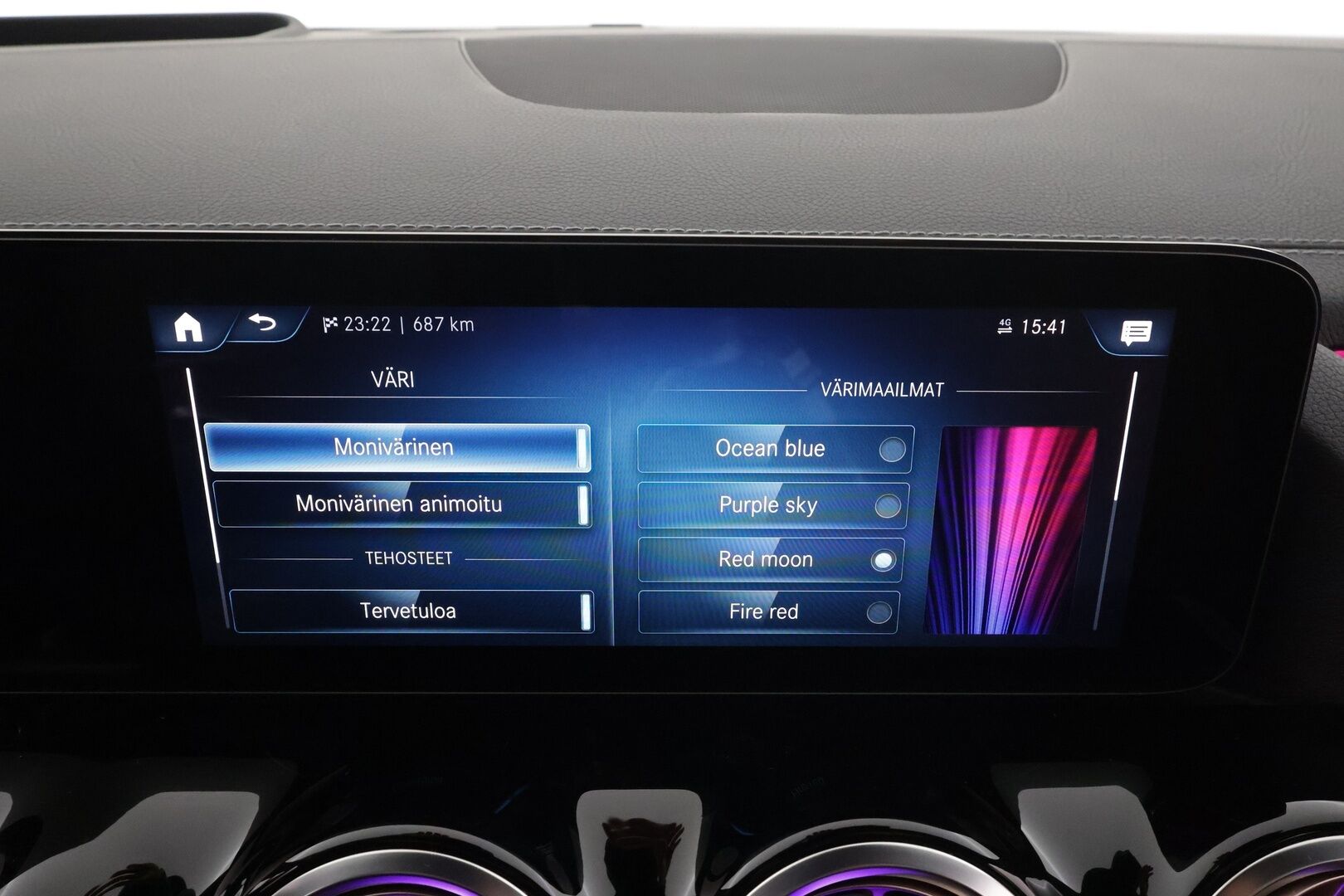 MERCEDES-BENZ EQA 2022 350 4Matic Electric Art  * Distronic Plus / HUD / Panorama / Koukku / Muistipenkki / LED High performance *