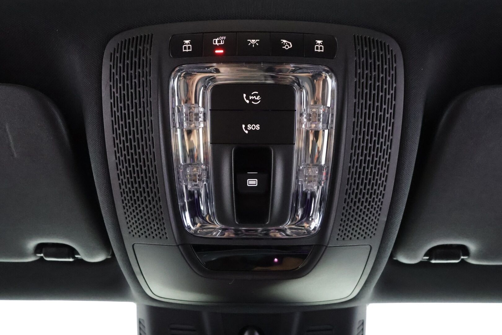 MERCEDES-BENZ EQA 2022 350 4Matic Electric Art  * Distronic Plus / HUD / Panorama / Koukku / Muistipenkki / LED High performance *