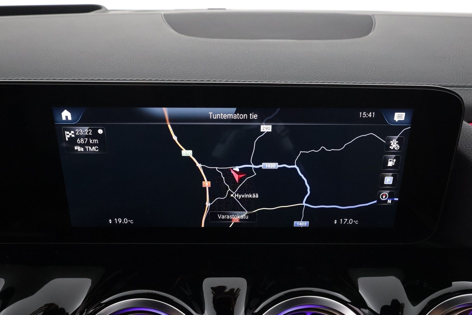 MERCEDES-BENZ EQA 2022 350 4Matic Electric Art  * Distronic Plus / HUD / Panorama / Koukku / Muistipenkki / LED High performance *