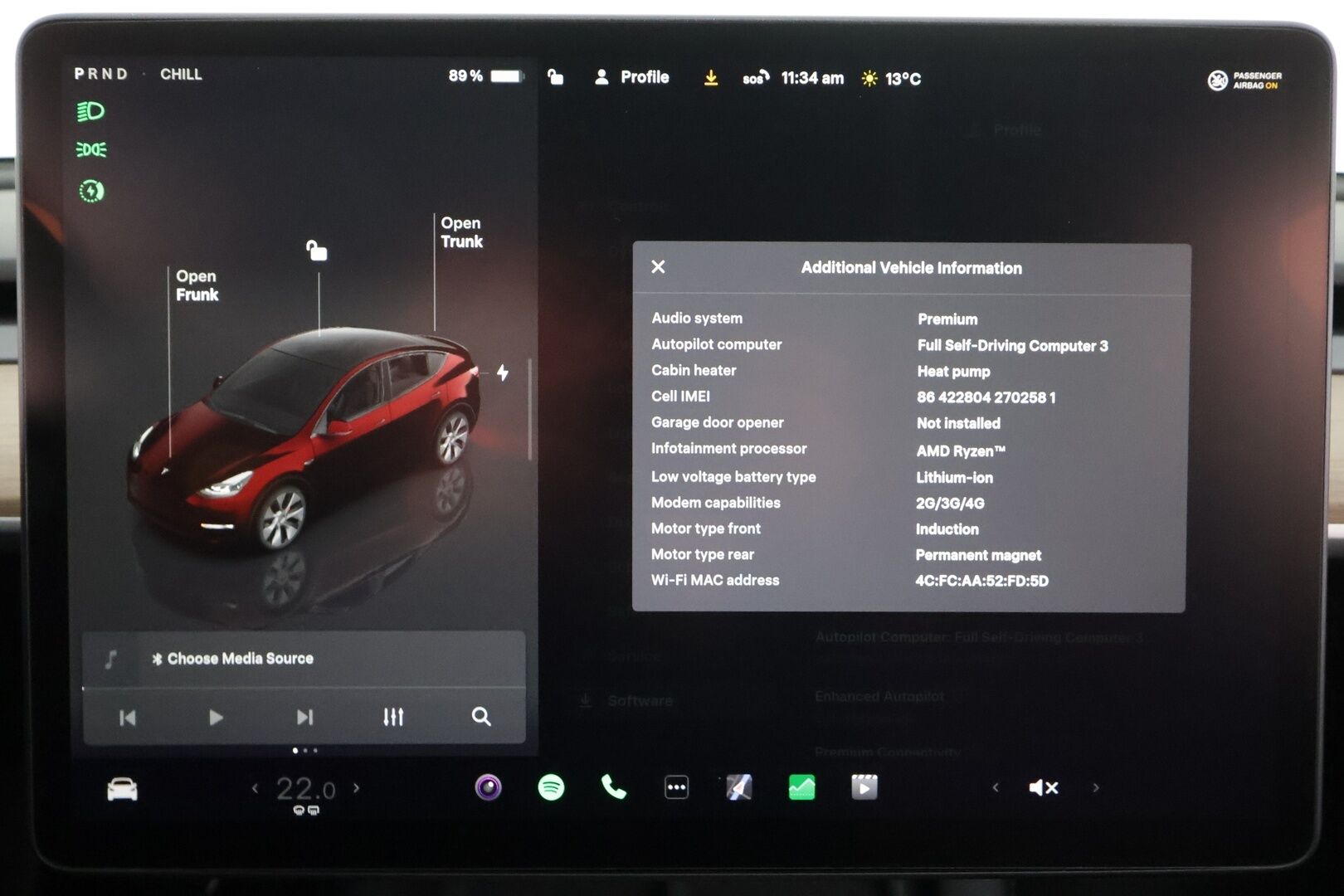 TESLA MODEL Y 2022 Performance * ILP / ACC / Lasikatto / Premium Audio / P.Kamera / Matrix-LED / Muistipenkki / Kaistavahti * - 2x Latauskaapelit / Kahdet renkaat aluvanteilla 