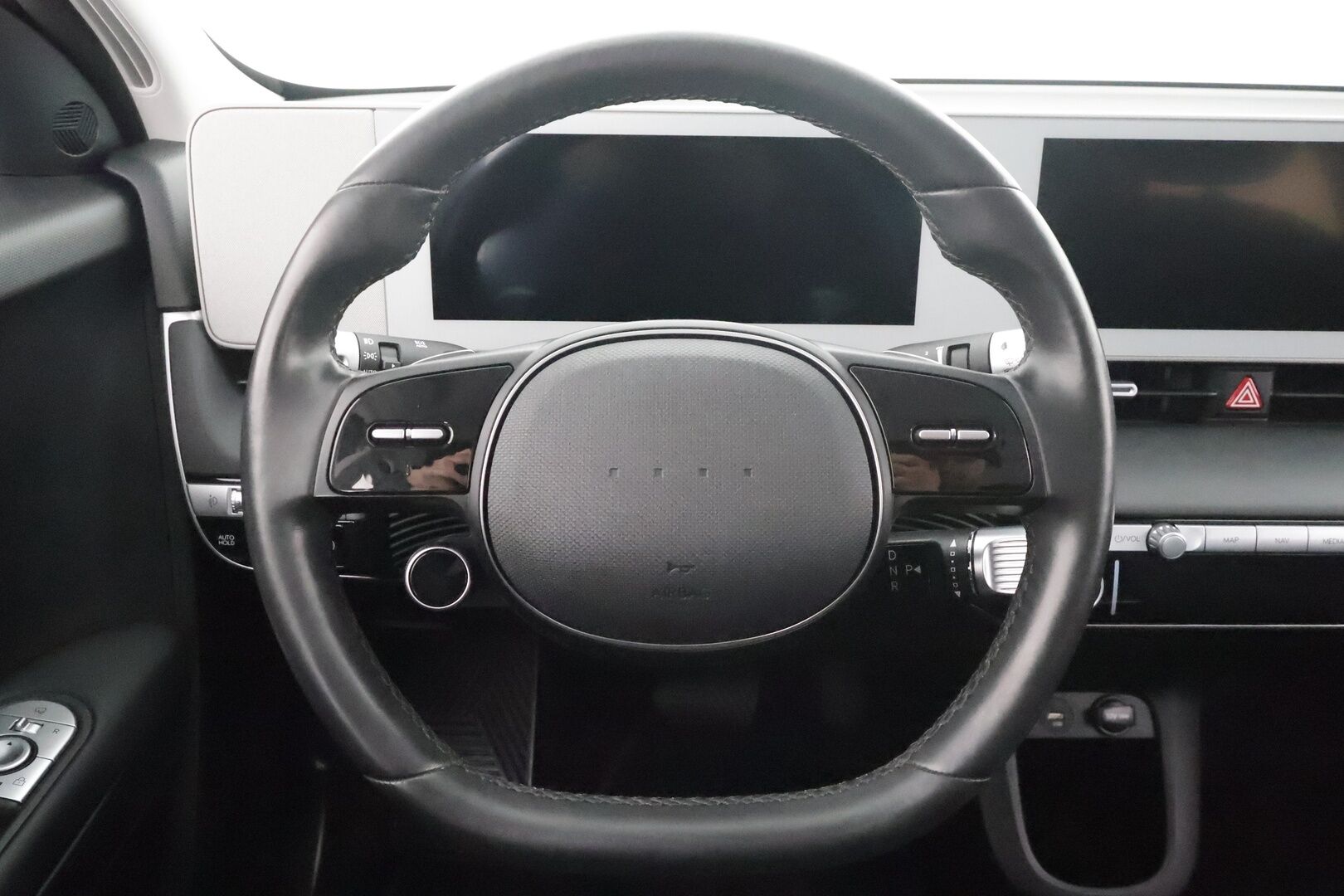 HYUNDAI IONIQ 5 2022 73 kWh 217 hv Style * ACC / P.kamera / ILP / Navi / LED / Keyless / Ratinlämmitin * - Akku kuntotarkastettu / Merkkihuollettu