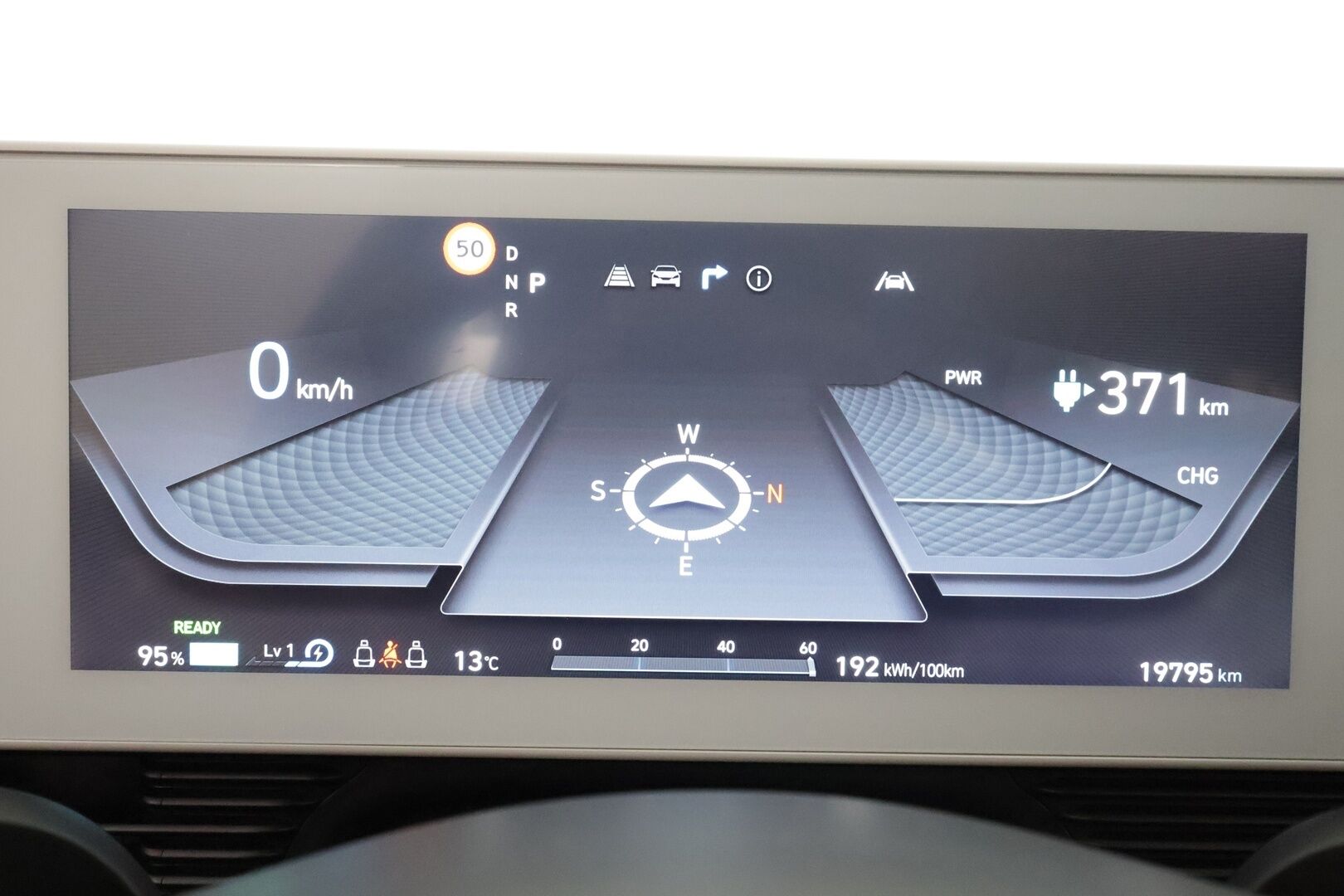 HYUNDAI IONIQ 5 2022 73 kWh 217 hv Style * ACC / P.kamera / ILP / Navi / LED / Keyless / Ratinlämmitin * - Akku kuntotarkastettu / Merkkihuollettu