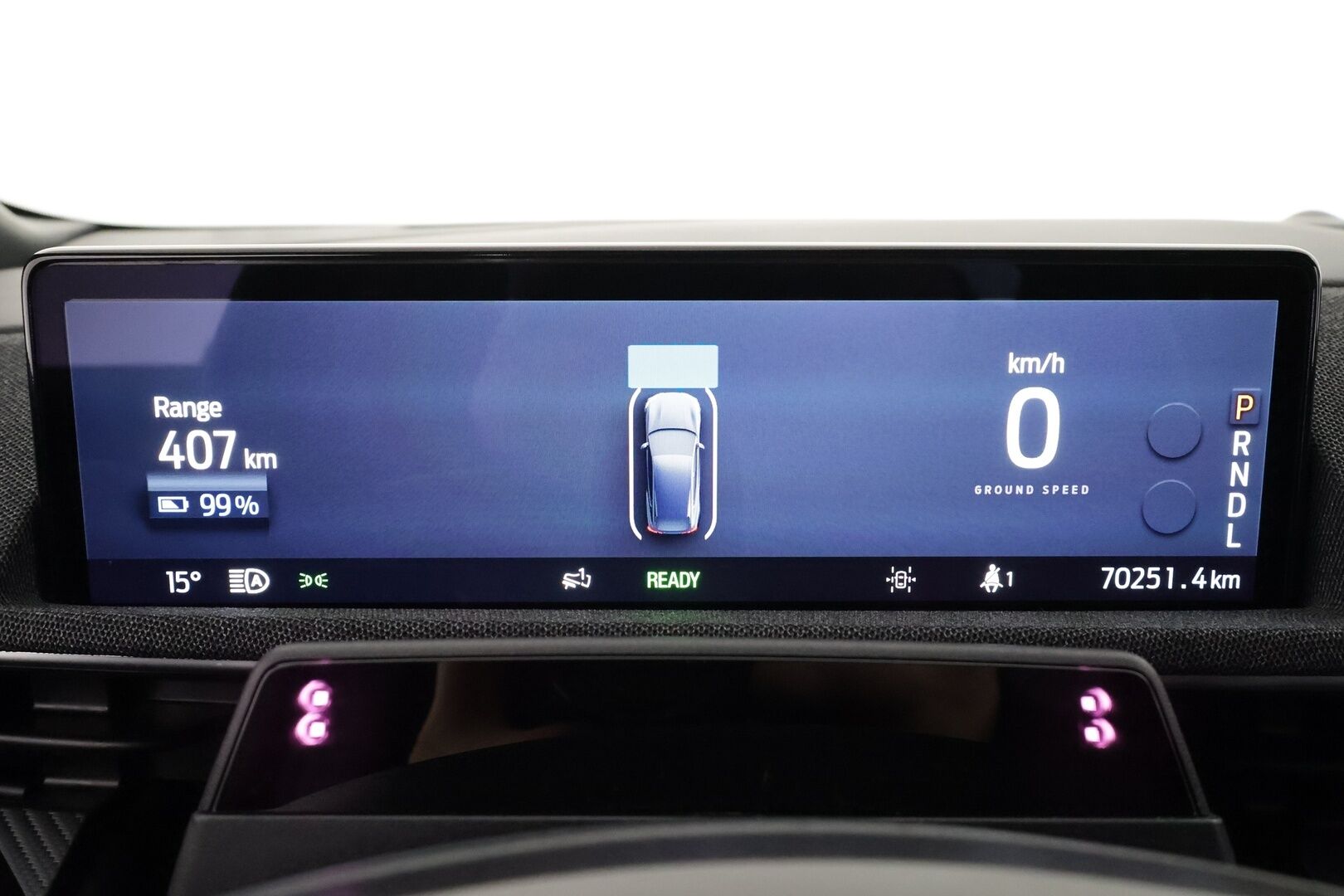 FORD MUSTANG MACH-E 2022 351hv AWD * Koukku / Lasikatto / ACC / 360° / B&O / Muistipenkki / Navi / Kaistavahti / Keyless * - 2x Latauskaapelit / Merkkihuollot