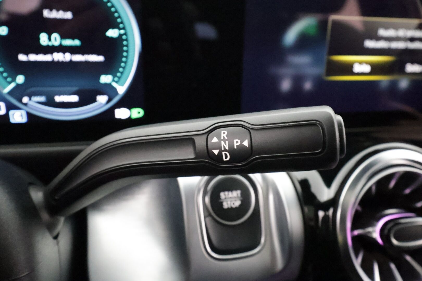 MERCEDES-BENZ EQB 2023 350 Progressive 4Matic 7-paik * Distronic+ / Lisälämmitin / 360-Kamera / Widescreen / HUD / Panorama * - Akku kuntotarkastettu / Kahdet renkaat / 2x Lataus