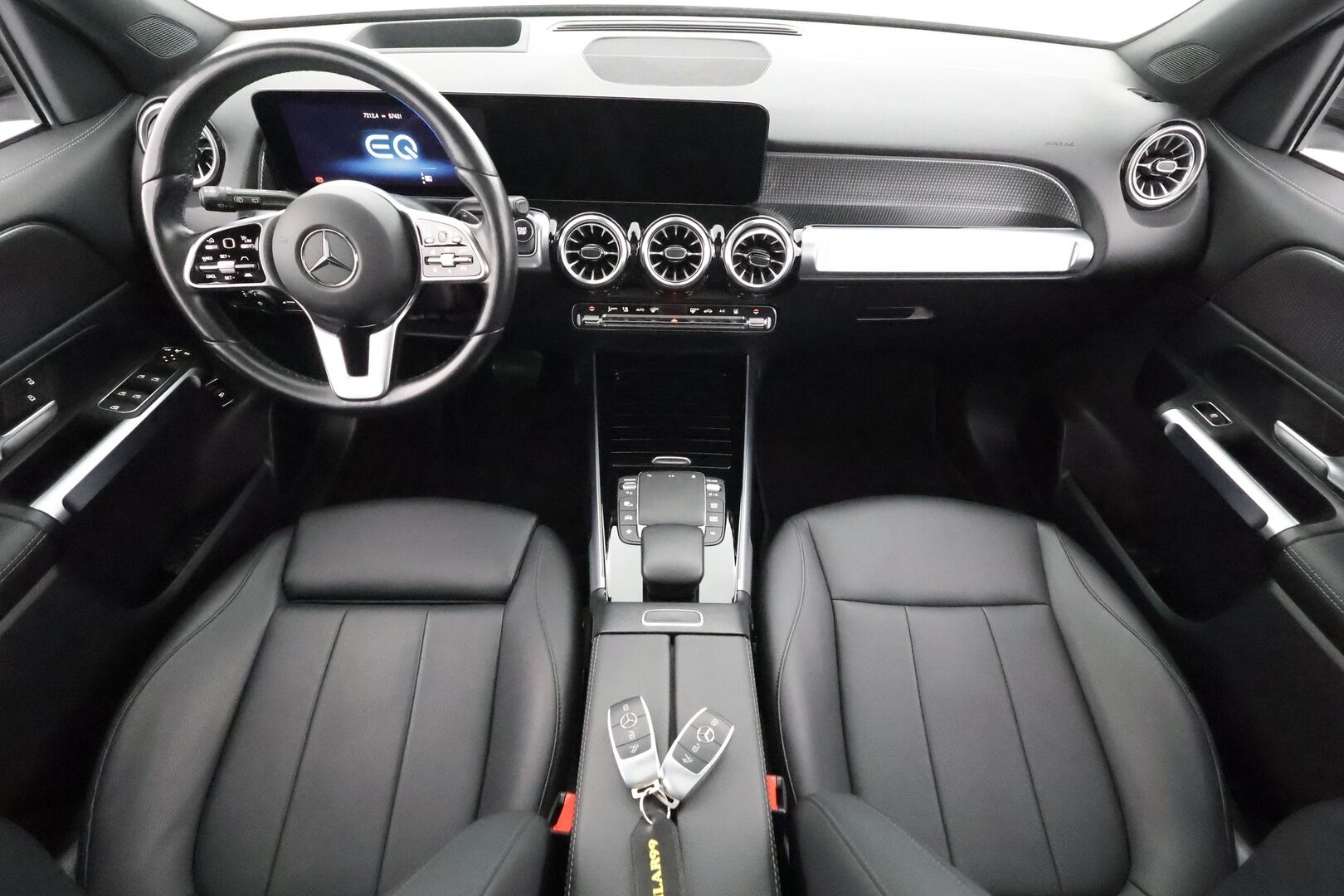 MERCEDES-BENZ EQB 2023 350 Progressive 4Matic 7-paik * Distronic+ / Lisälämmitin / 360-Kamera / Widescreen / HUD / Panorama * - Akku kuntotarkastettu / Kahdet renkaat / 2x Lataus