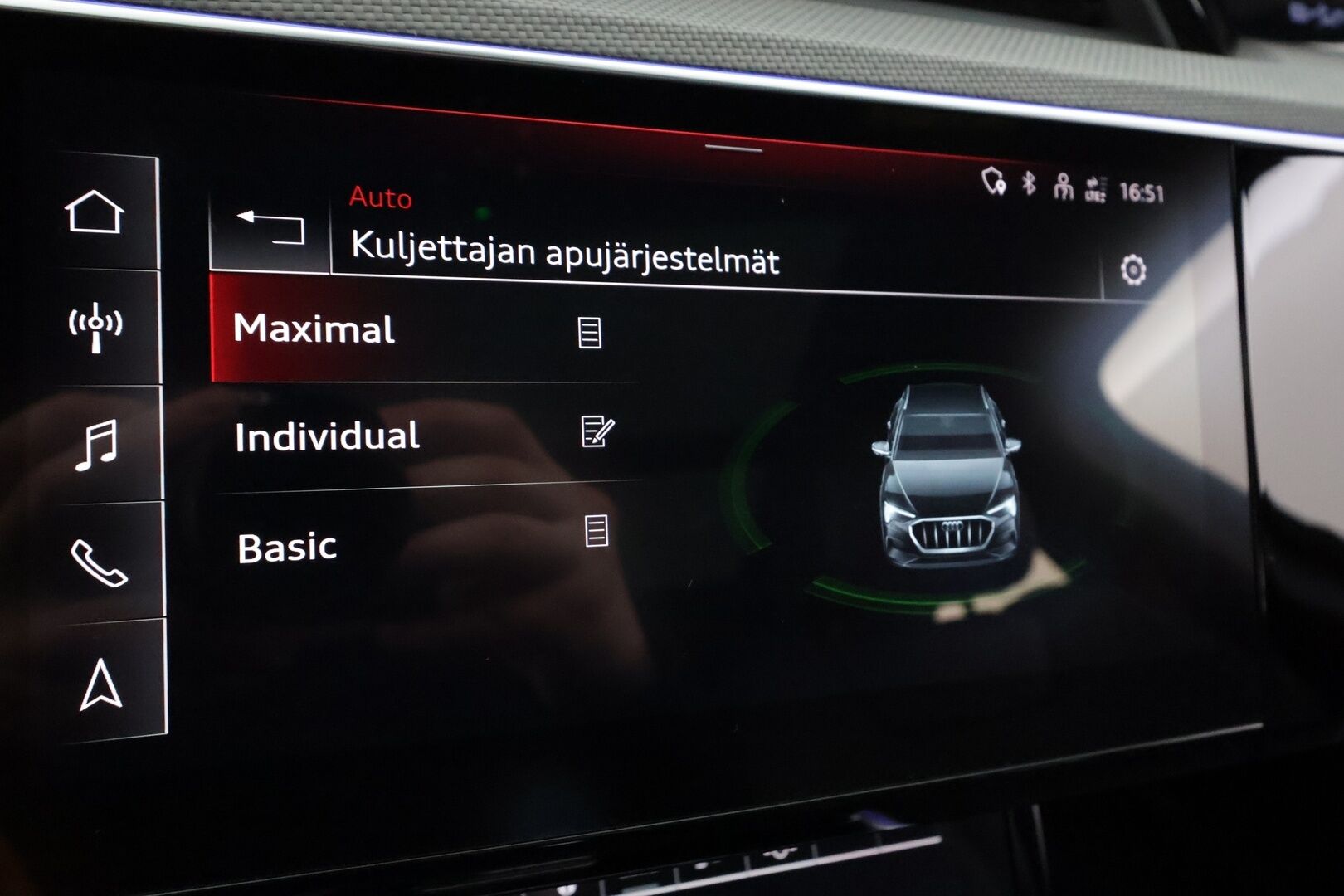 AUDI E-TRON 2023 Sportback Edition S line 55 quattro * Koukku / Panorama / B&O / ACC / LED / P.Kamera / Sportpenkit * - Merkkihuollot