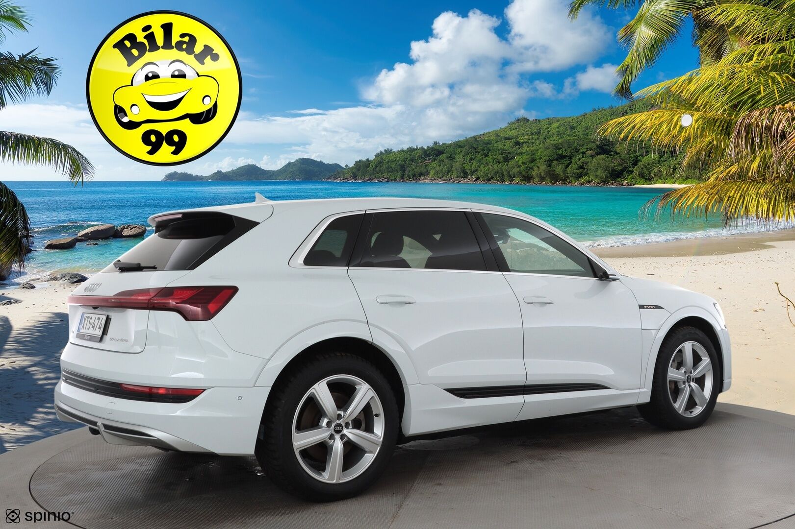 AUDI E-TRON 2023 S Line 55 quattro * Adapt.Vakkari / Bang&Olufsen / Koukku / Panoraama / HUD / Ruskeat Nahat / Ilma-Alusta / Navi - Akku kuntotarkastettu / Kahdet renkaat aluvanteilla / Merkkihuollettu / Supervarusteet!